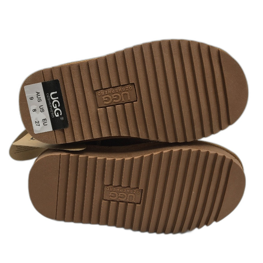 UGG BootsOz Shepherd  Australian Double Face Chesnut Sheepskin Toddler Sze 9 NEW