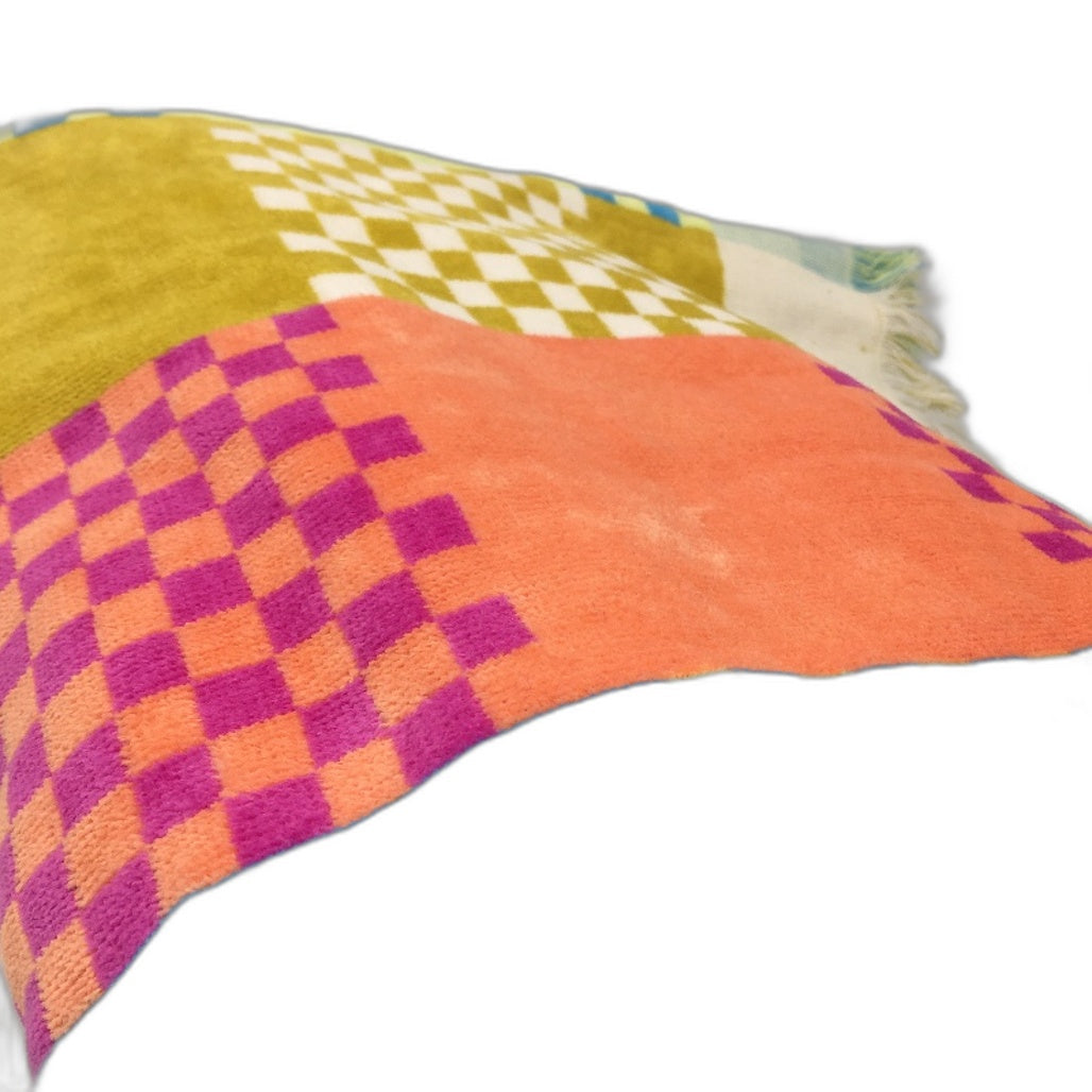 Sandy Cape 2 Pack Aust Cotton Velour Checkered Beach Towels 1m x 1.8m NEW