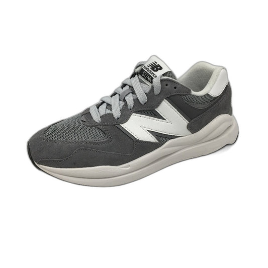 New Balance Grey Suede Mesh Blend Running Shoes M5740VPB Mens Size US 9 NEW