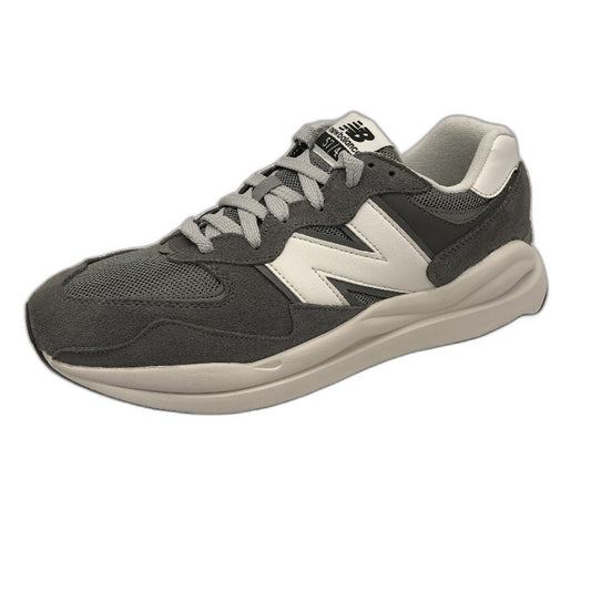 New Balance Grey Suede Running Sneaker Shoes M5740VPB Mens Size US 11 NEW