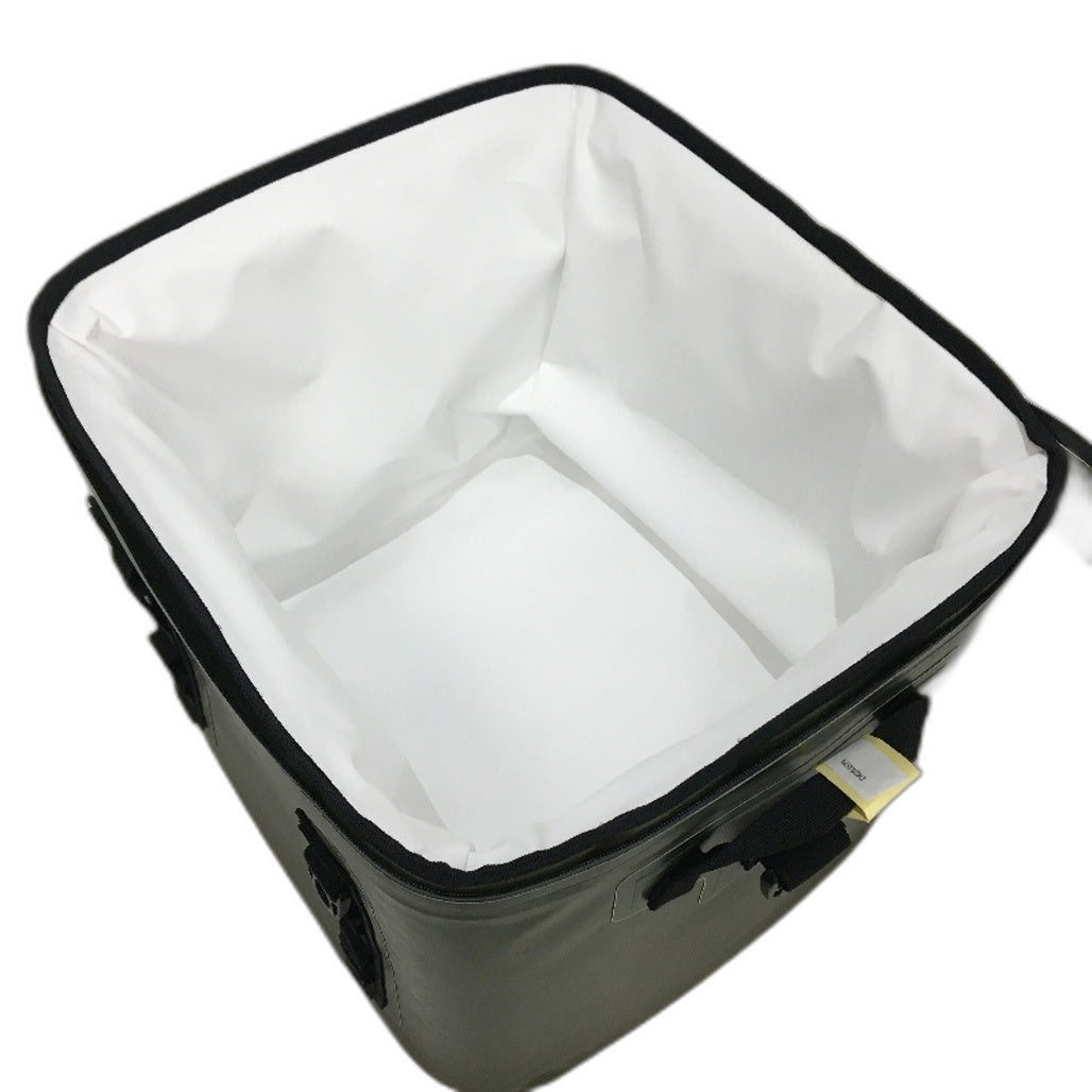 Outdoors Adventurer Water Resistant Insulated Green XL 50 Can Cooler Bag DEMO