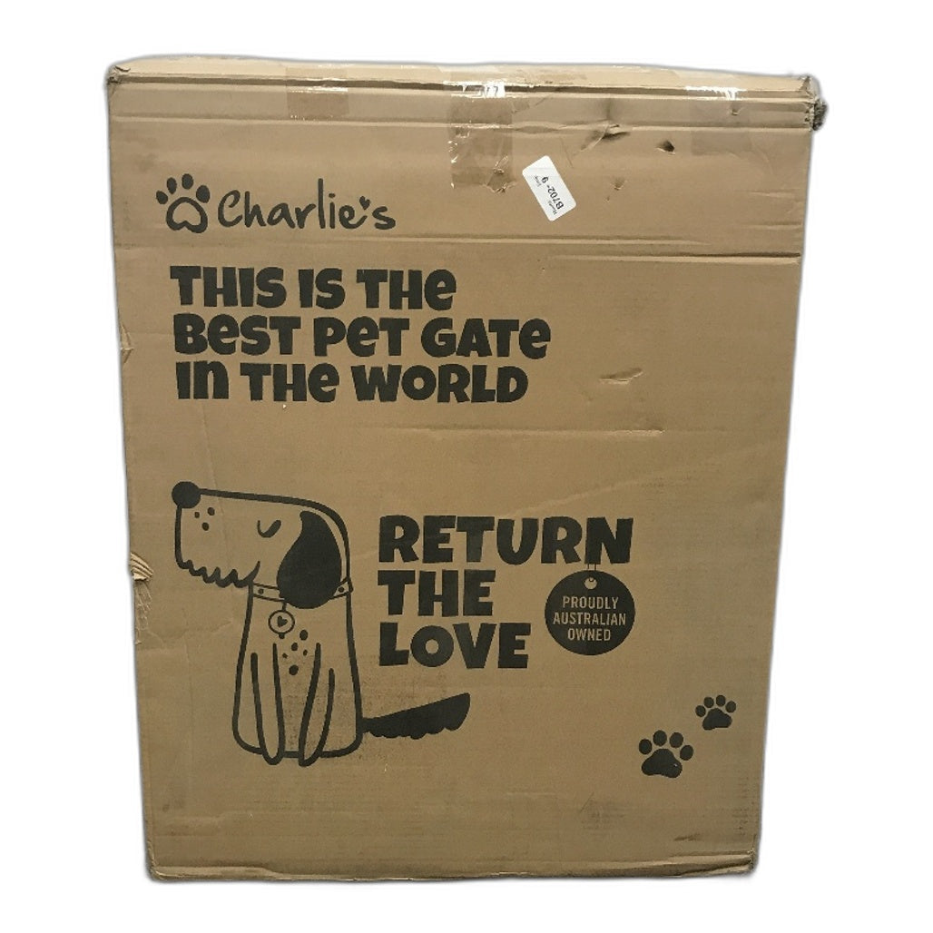 Charlies 4 Panel Freestanding Foldable Wooden Pet Animal Gate NEW