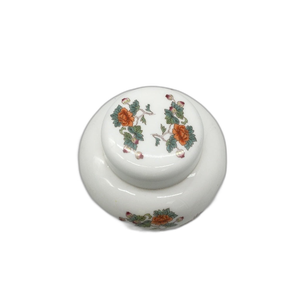 VINTAGE Wedgwood Bone China Made In England Kutani Crane Ginger Jar With Lid