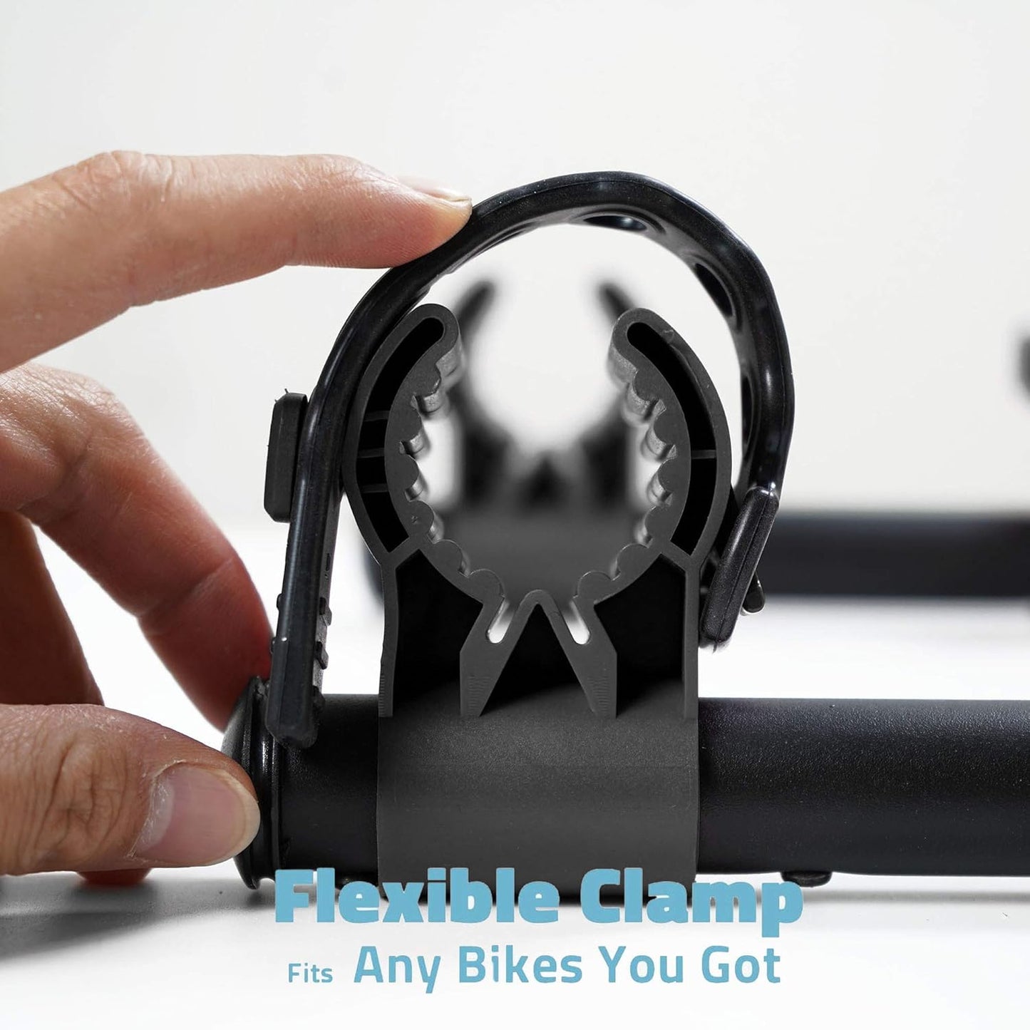 Venzo Universal 3-Bike Rack for Car SUV - Adjustable Arm Length Carrier DEMO