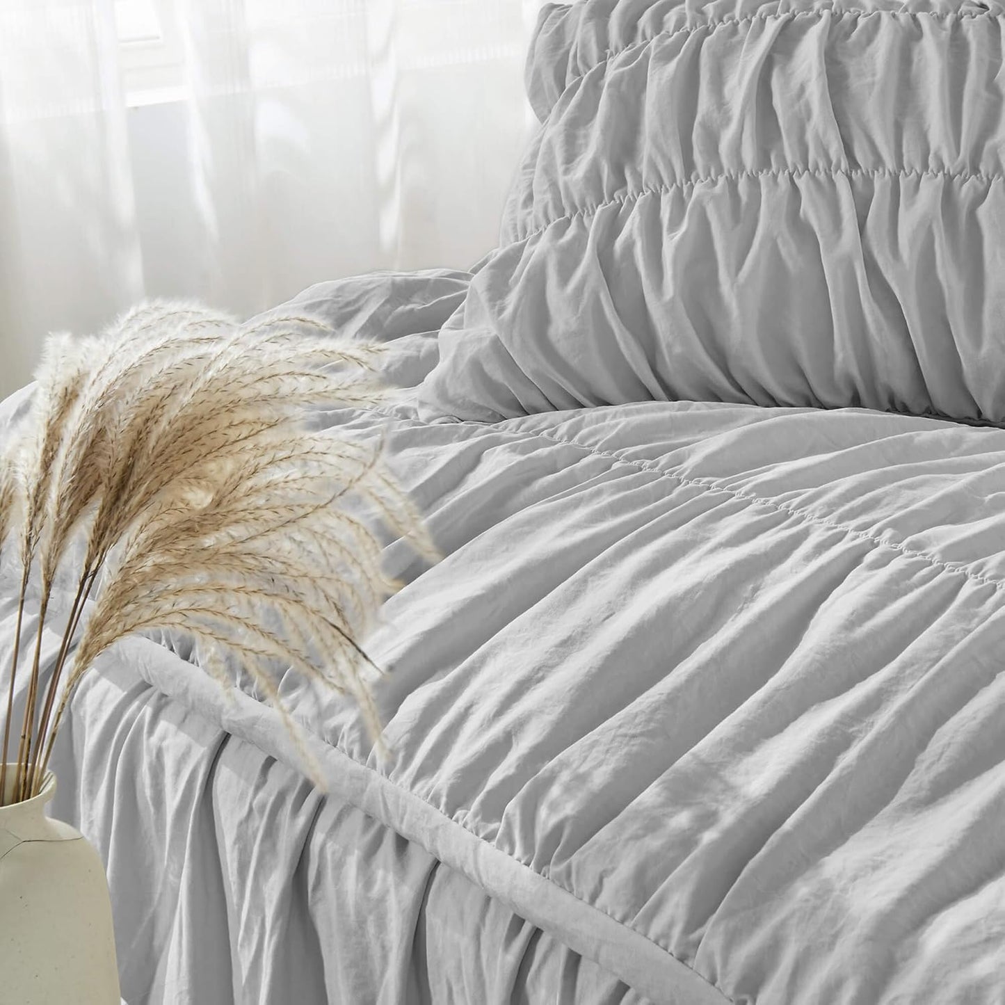 Bonlino Oversized King Size Light Grey Ruched Comforter Set NEW