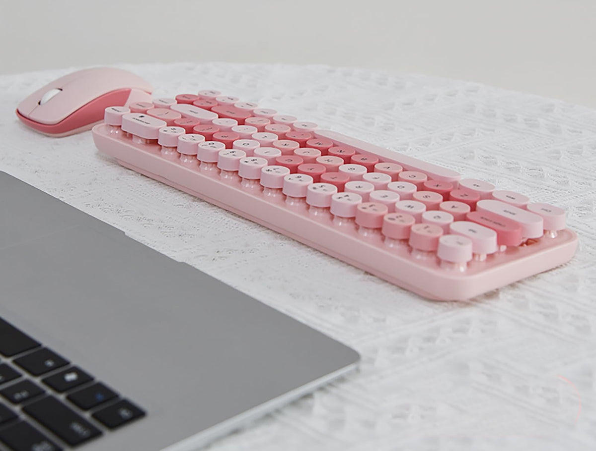 Lomiluskr Wireless Keyboard and Mouse Combo Soundless 68 Round Keys Pink NEW