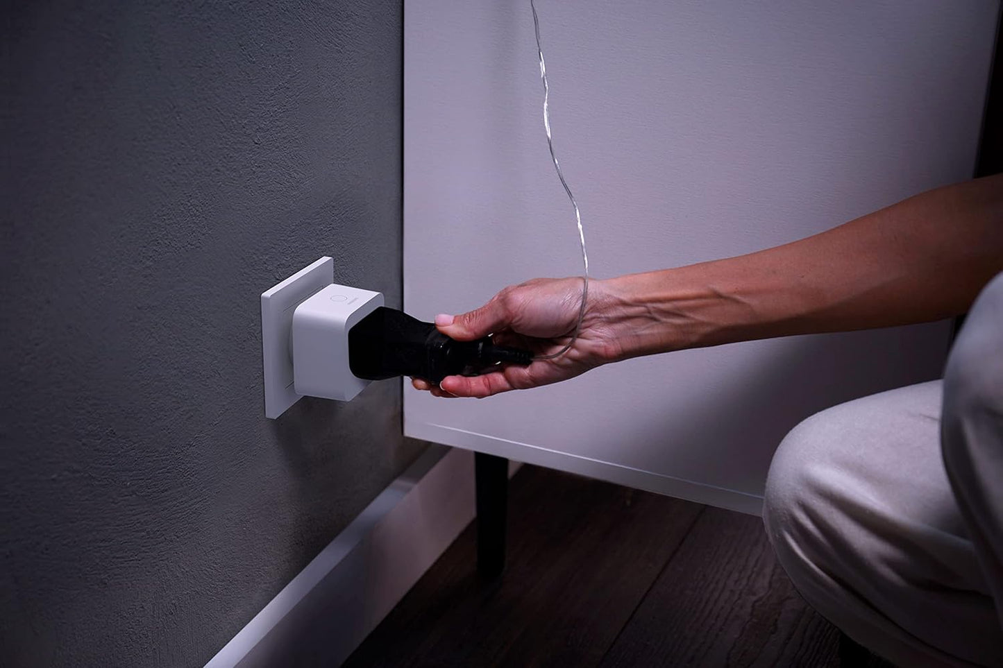 Philips Hue Smart Plug Bluetooth Bridge Compatible Electrical Accessory DEMO