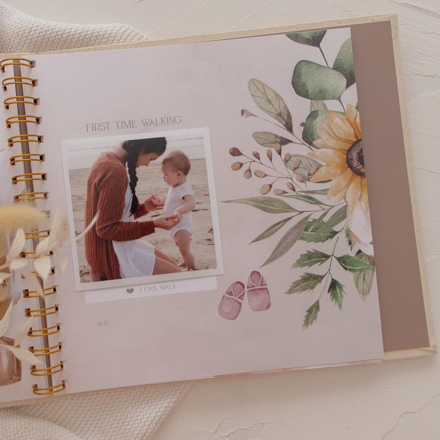 Peachly Minimalist First Year Baby Memory Book Keepsake Natural Linen Size NEW