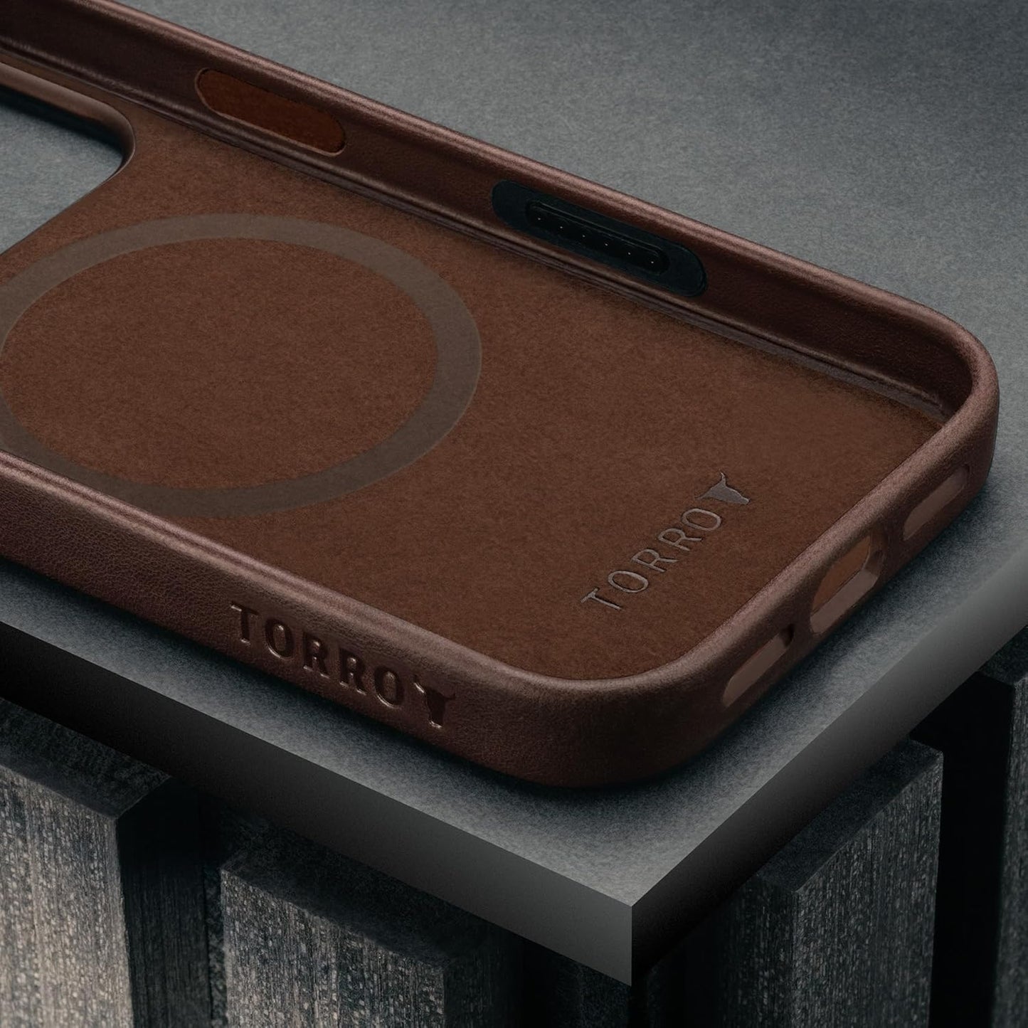 TORRO Premium Phone Cases Leather MagSafe Case for iPhone 17 Pro Max 6.9" DEMO
