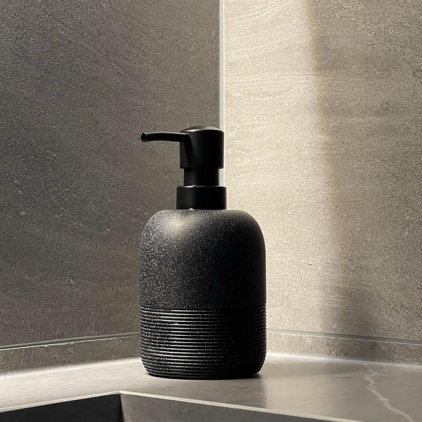 Premium 300ml Black Pump Dispenser for Bathroom Countertop - Capacity Size NEW