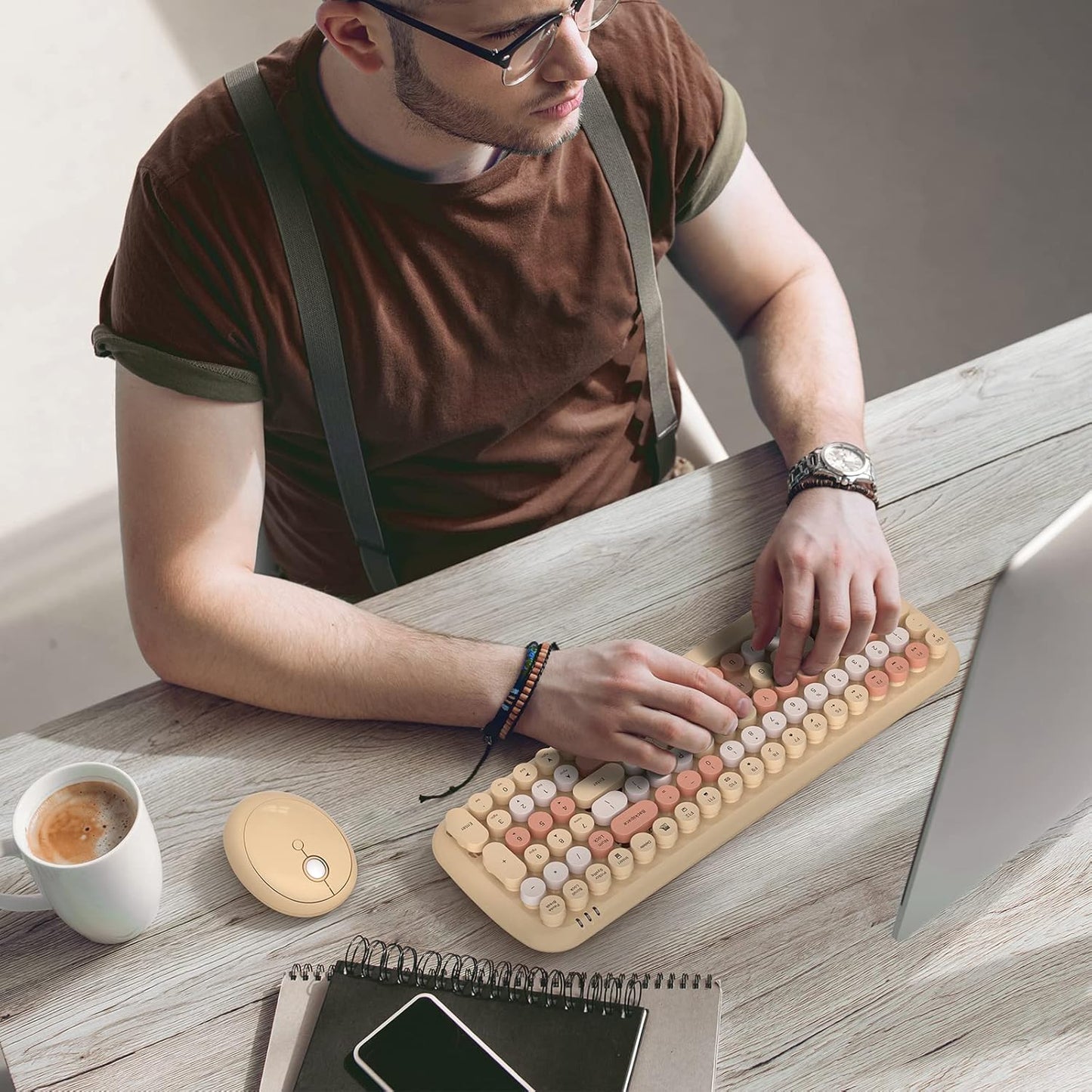 MOFII Retro Typewriter-Style Wireless Keyboard and Mouse Combo Milk Tea DEMO
