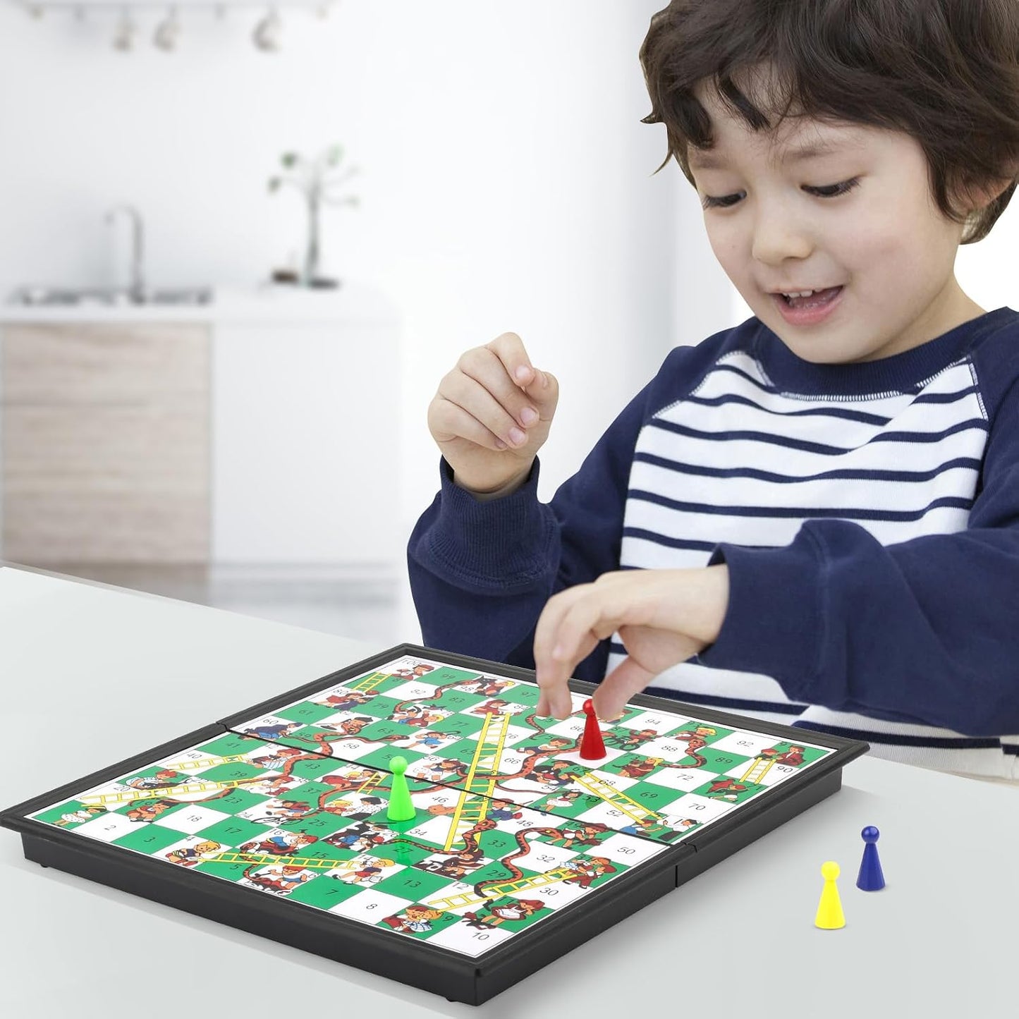 Foldable Multicoloured Small Snakes and Ladders Board Game for Kids Adults NEW