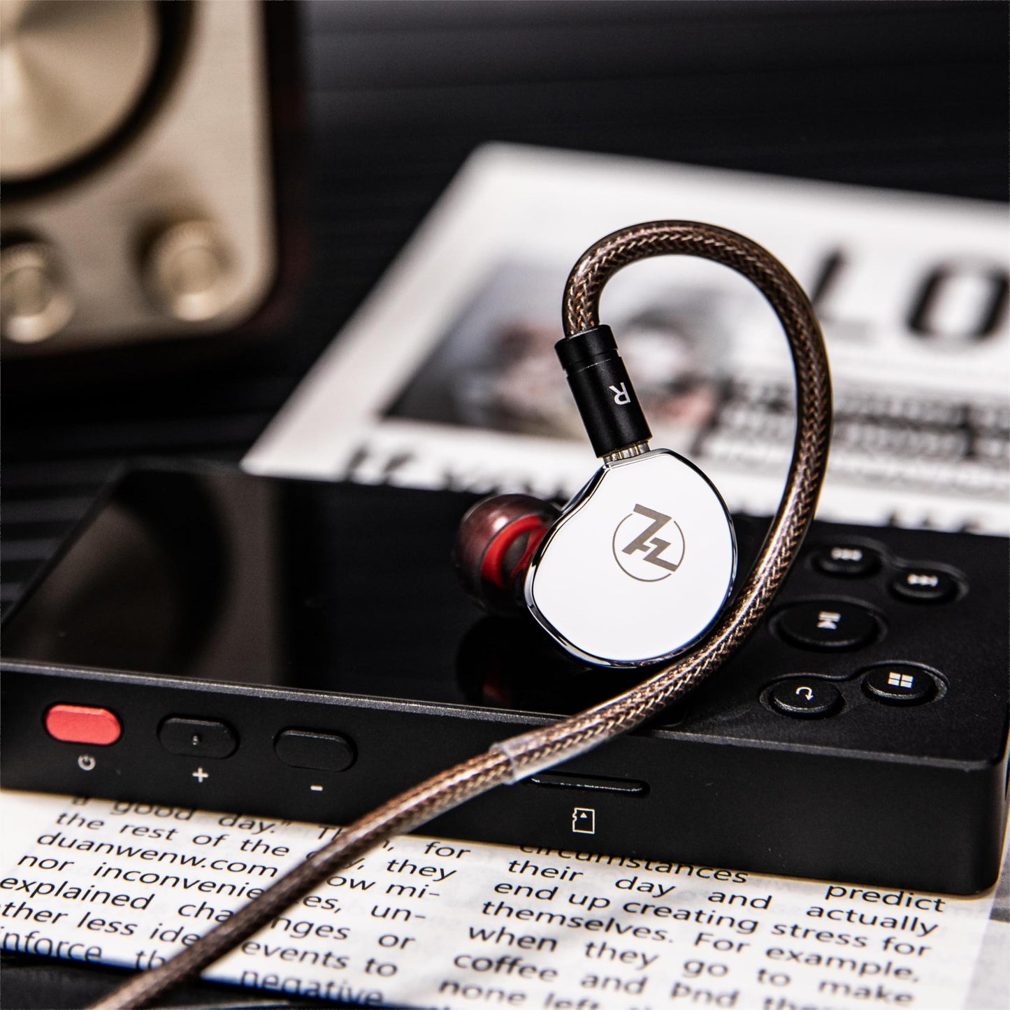 Linsoul Diablo Planar Magnetic In-Ear Monitors - Silver High-Fidelity Audio DEMO