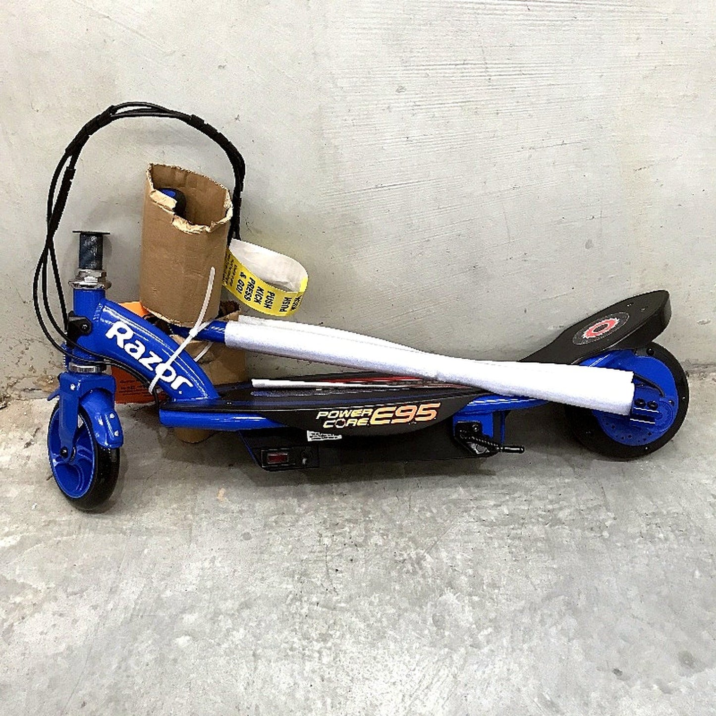 Razor Kids Electric Scooter Power Core E95 in Blue for Outdoor Fun DEMO