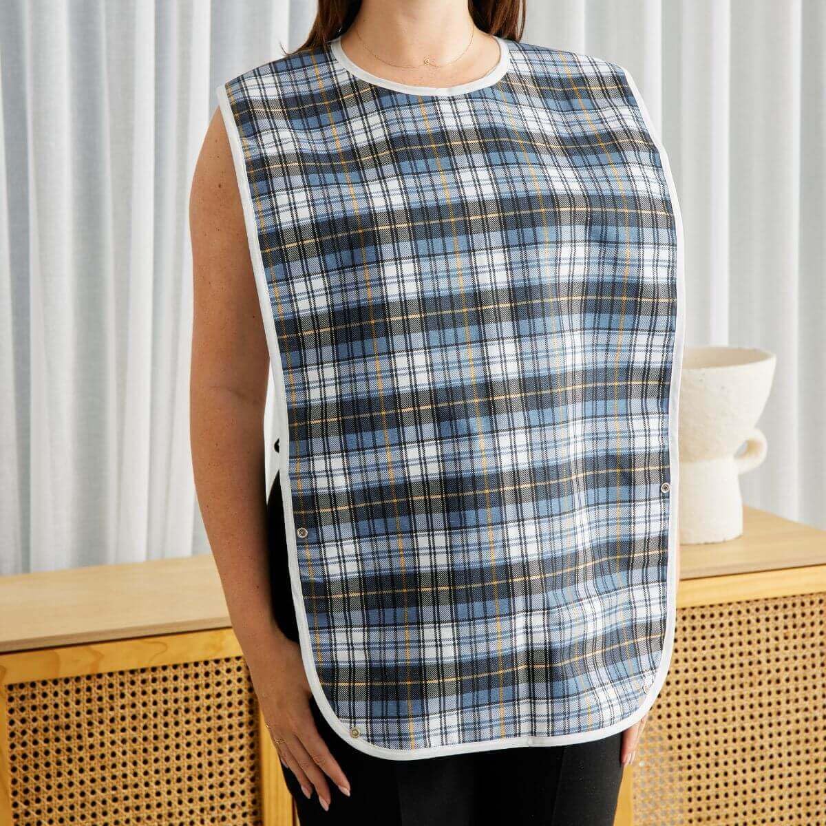 invizi Reusable Waterproof Adult Bibs Spill Protectors Blue Tartan Size NEW