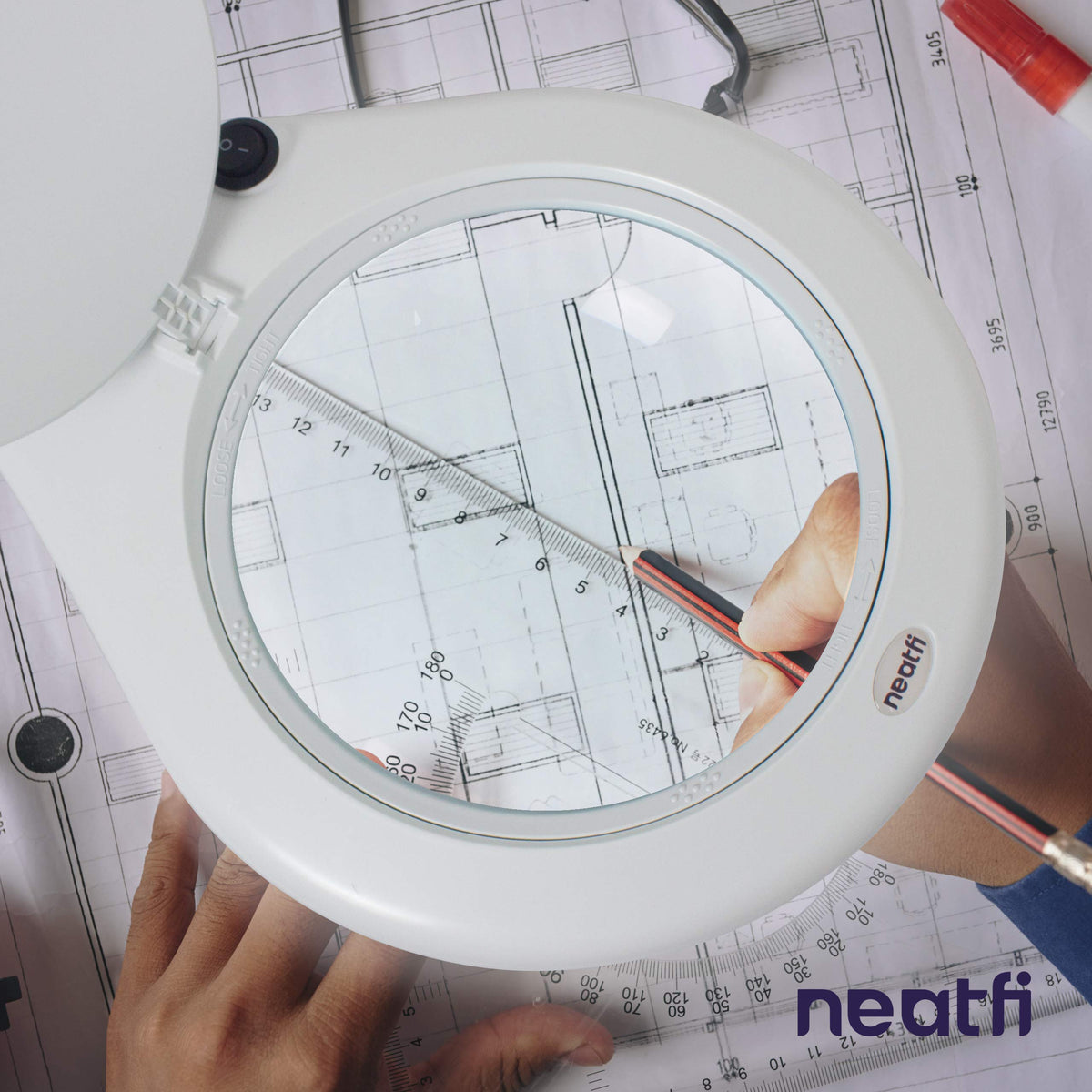 Neatfi Elite LED Magnifying Lamp with 18cm Glass Lens - White NEW