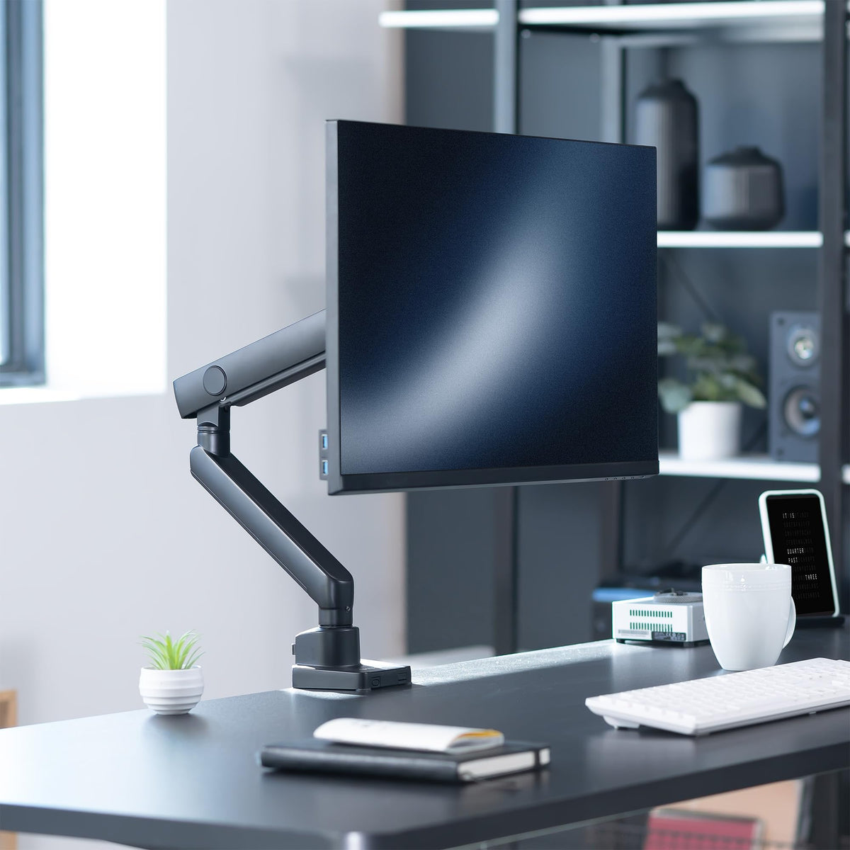 VIVO Premium Aluminum Full Motion Single Monitor Desk Mount Arm - Black NEW