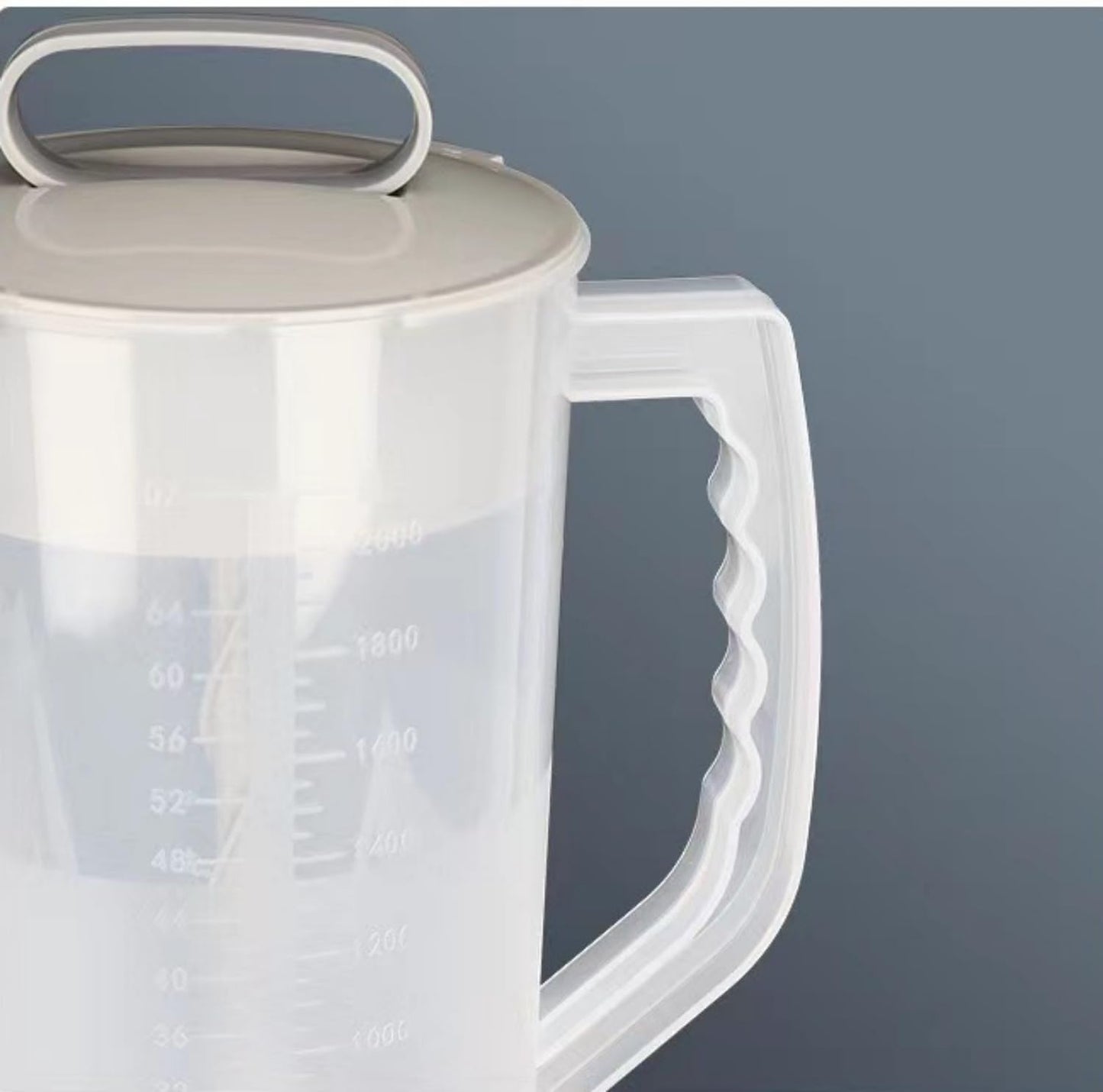 2 Quart Plastic Water Pitcher with Lid Transparent and Grey Angled Jugs NEW