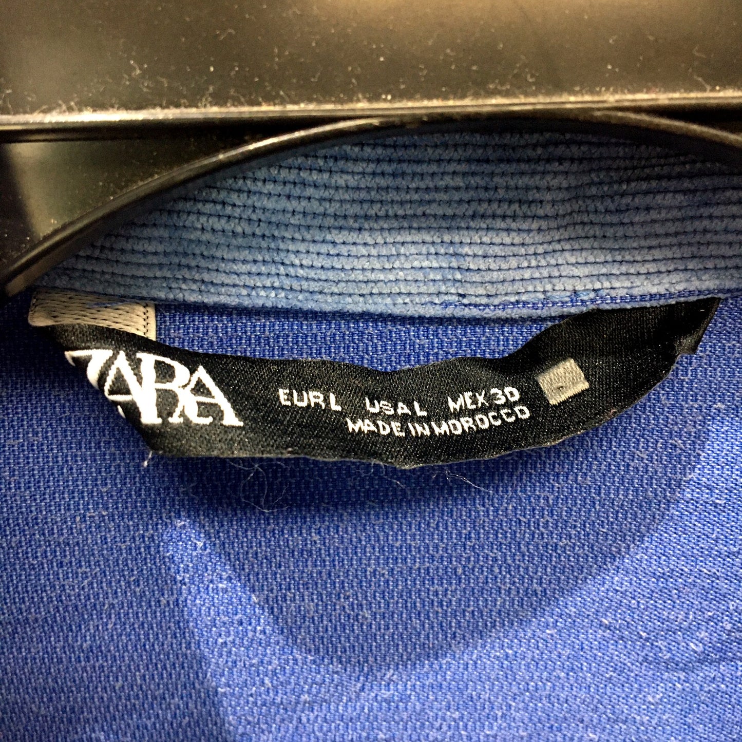 Zara Mens Navy Blue Button-Down Casual Dress Shirt, Large Size