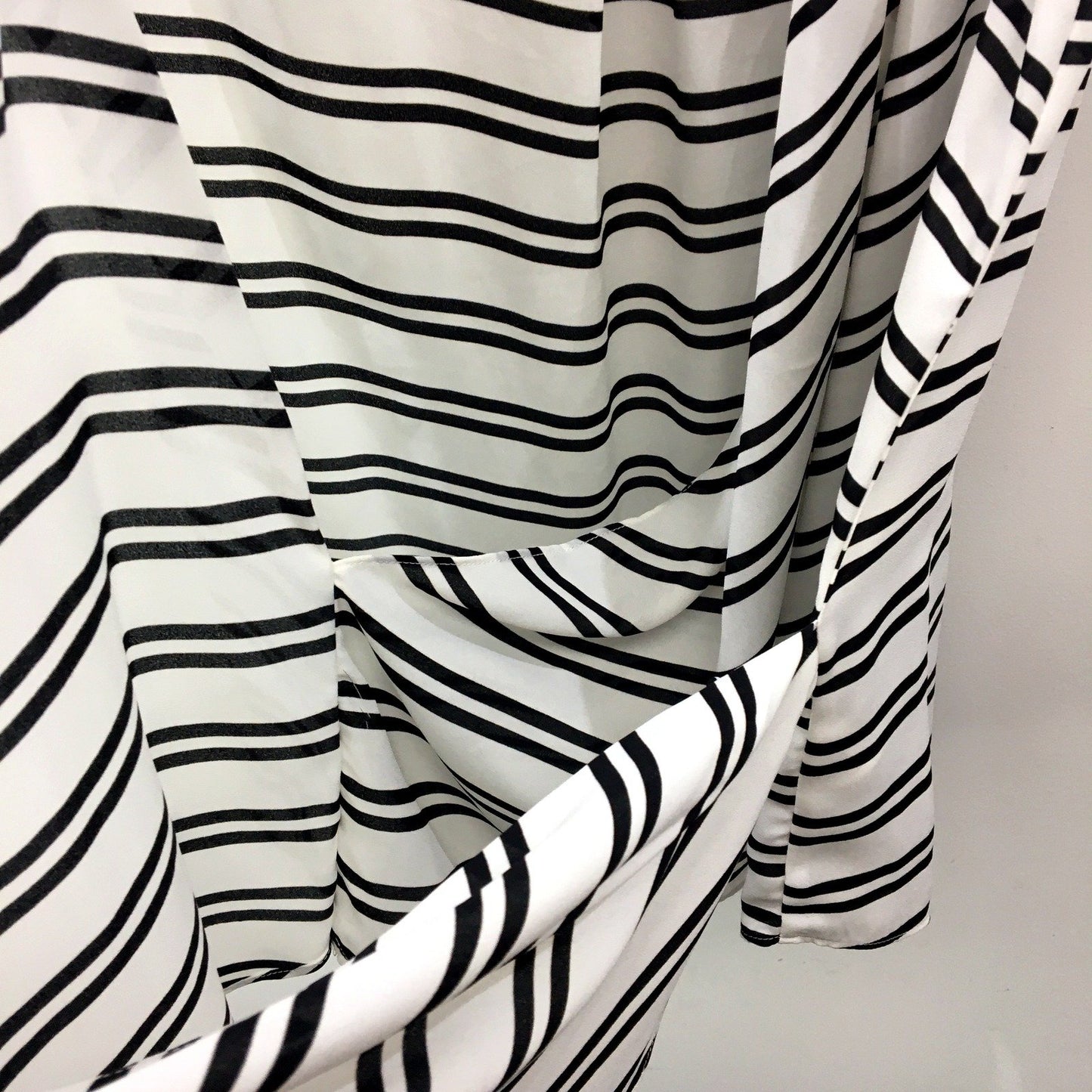 KHOKO Womens Striped Pullover Wrap Tank Top Casual Black and White NEW