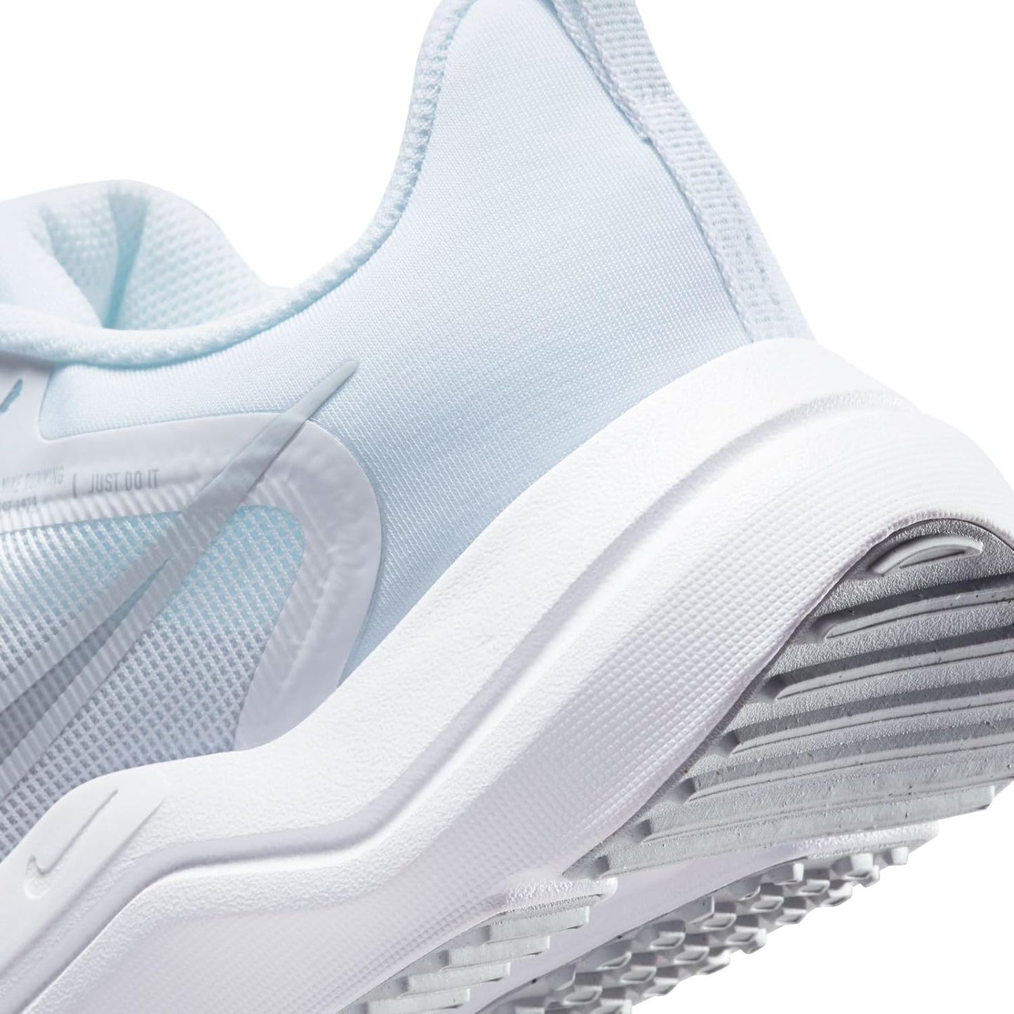 Nike Lightweight Downshifter 12 White & Platinum Running Sneakers Mens US 12 NEW
