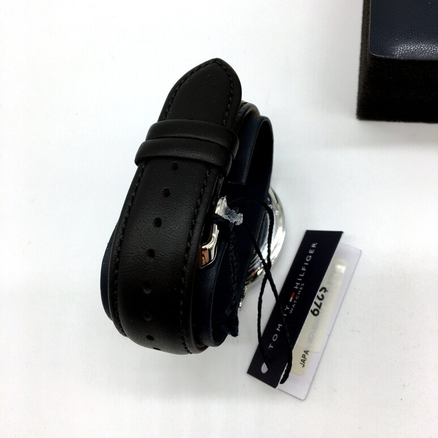 Tommy Hilfiger Mens Chronograph Wrist Watch with Black Leather Strap In Box NEW