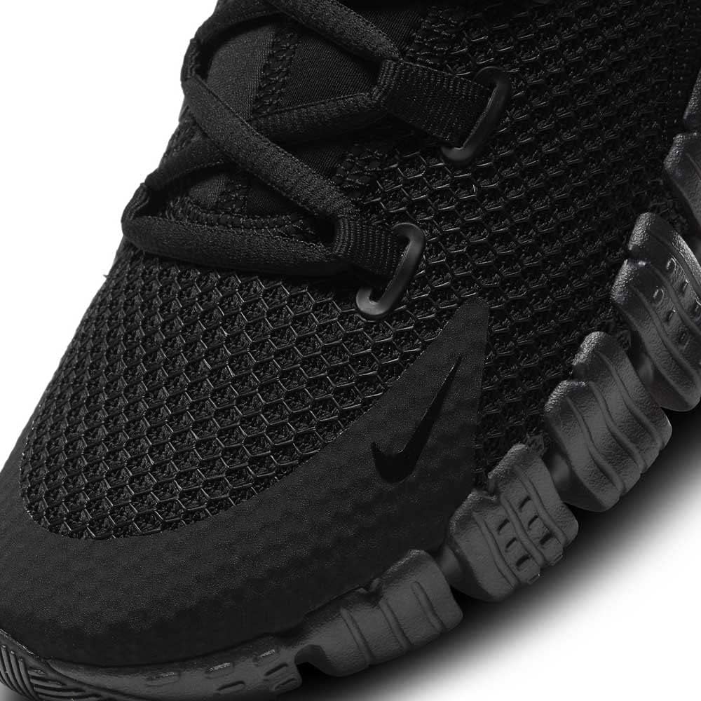 Nike Black Metcon 4 Soccer Unisex Sneakers Mens US 12 Ladies US 13.5 NEW