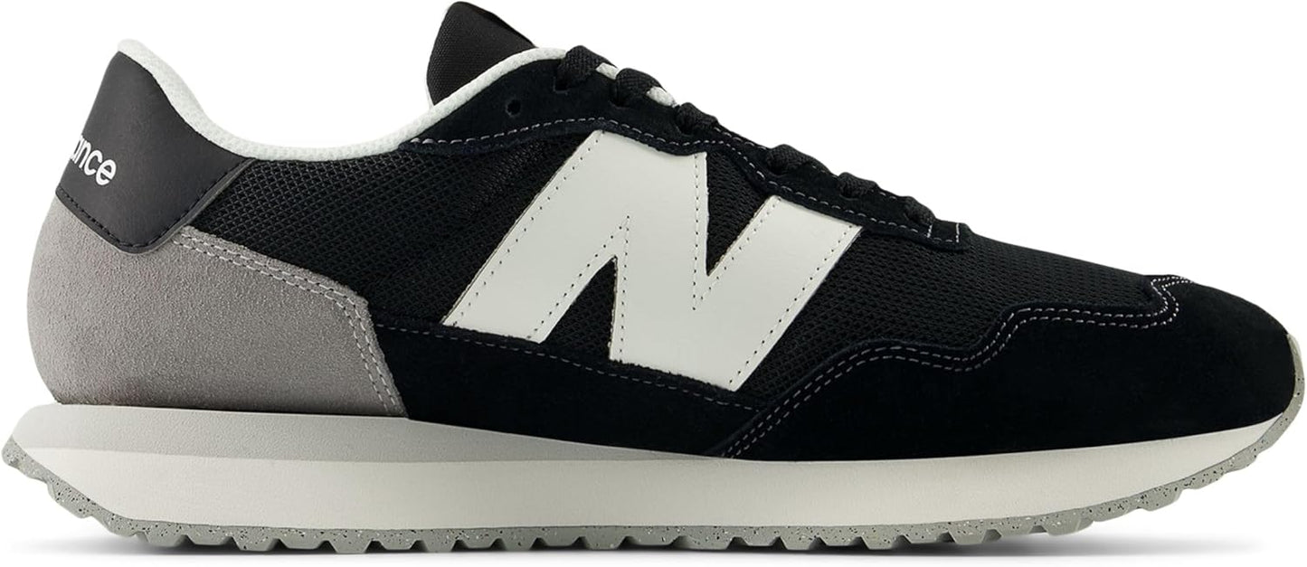 New Balance Lightweight Cushioned Sneakers BLACK/NB 103 WHITE Mens US 6.5 NEW