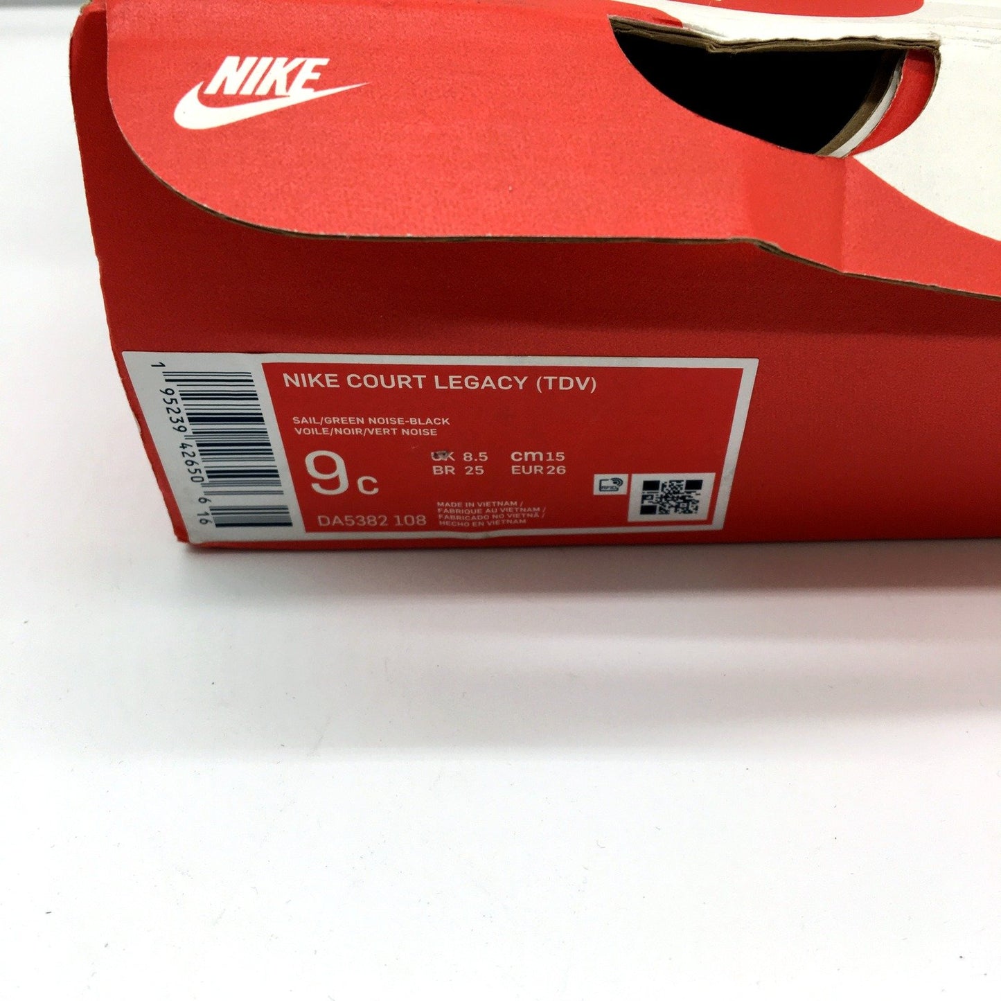 Nike Unisex Court Legacy Sneakers in Sail/Green Noise-Black KIDS Size 9C NEW