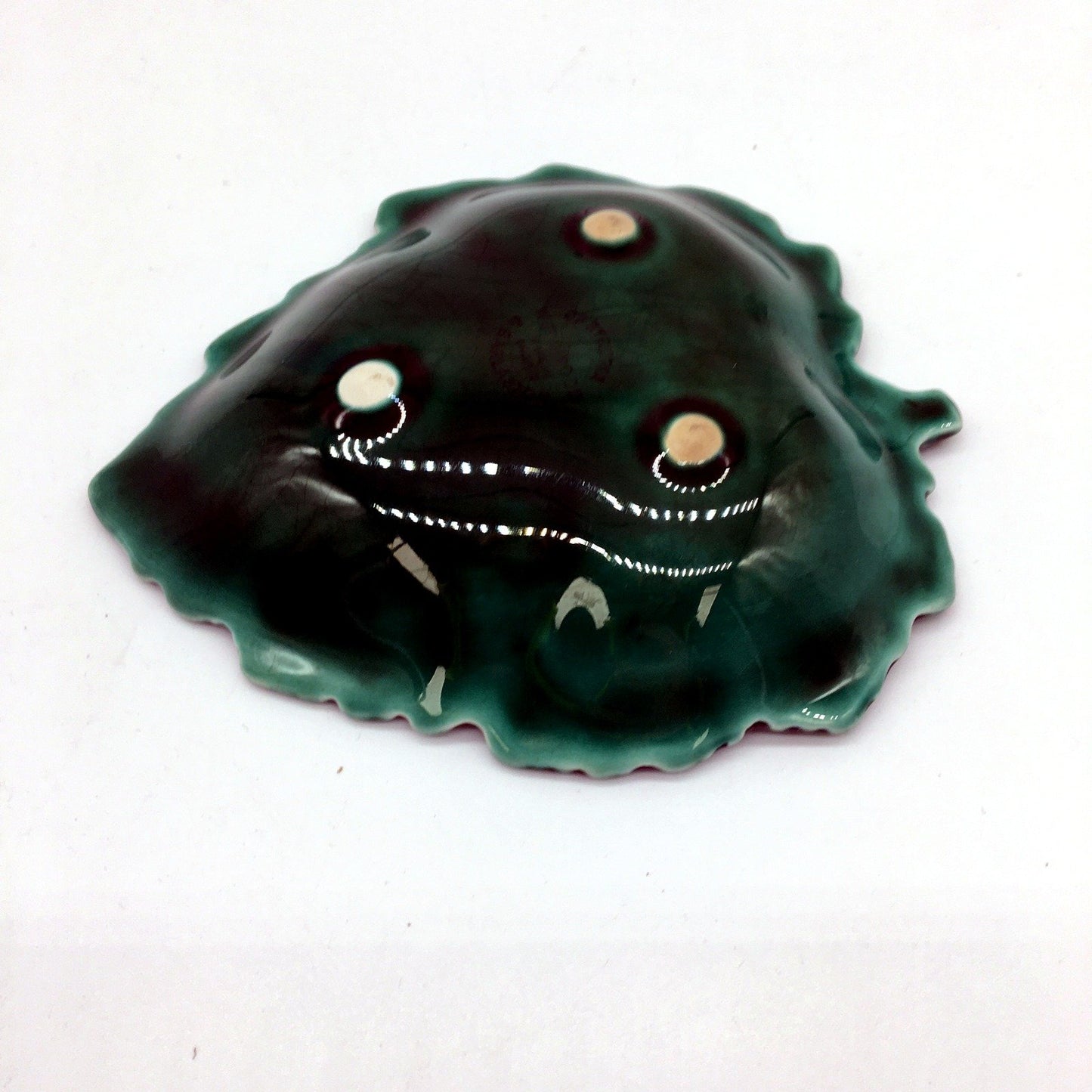 VINTAGE Wedgwood Made In England Green Ceramic Leaf Dish Decorative