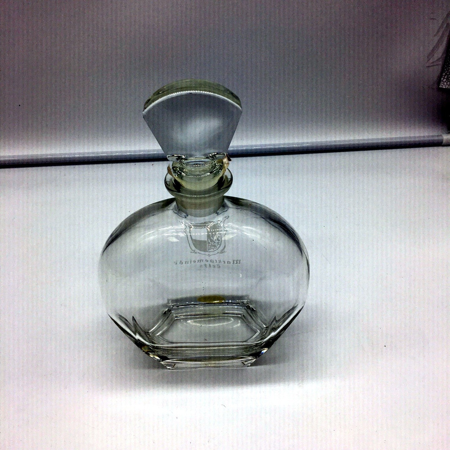 VINTAGE Kisslinger Crystal Liquor Decanter Glass Etched Decal Motif