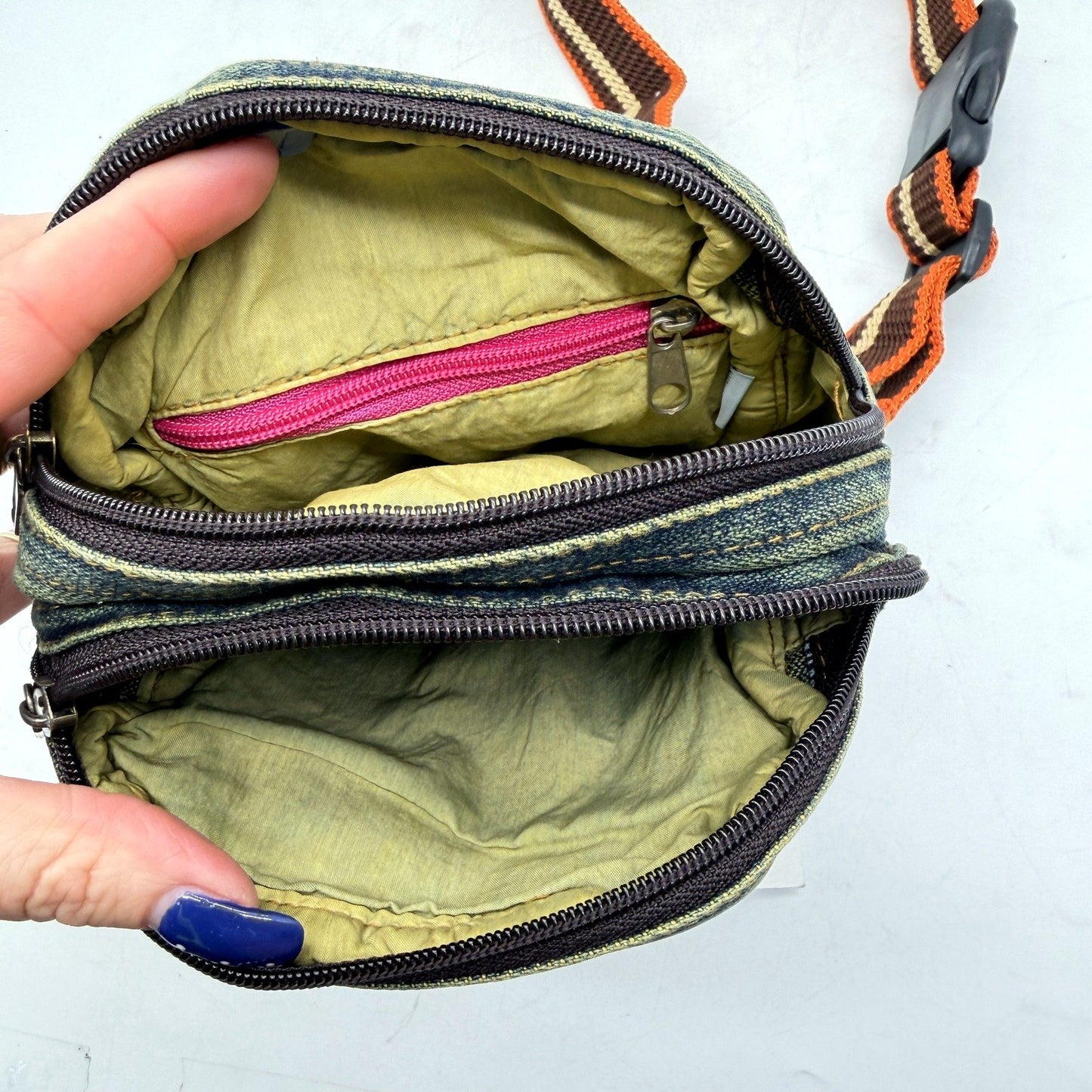 Amigo Denim House Crossbody Bag Small Casual Faded Blue Purse Size Small NEW