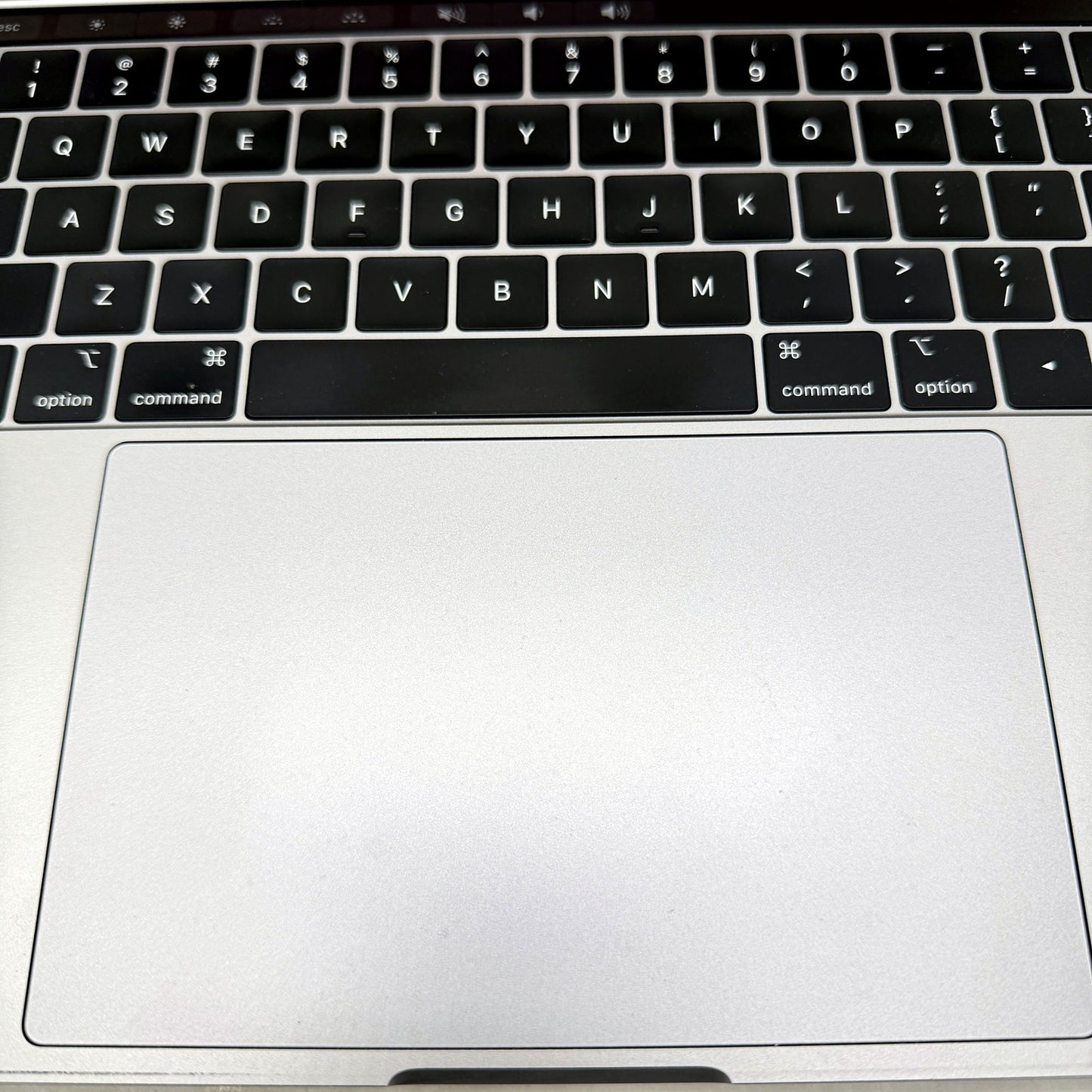 Apple MacBook Pro Laptop Silver 15-inch Touch Bar FOR PARTS ONLY -Locked MDM