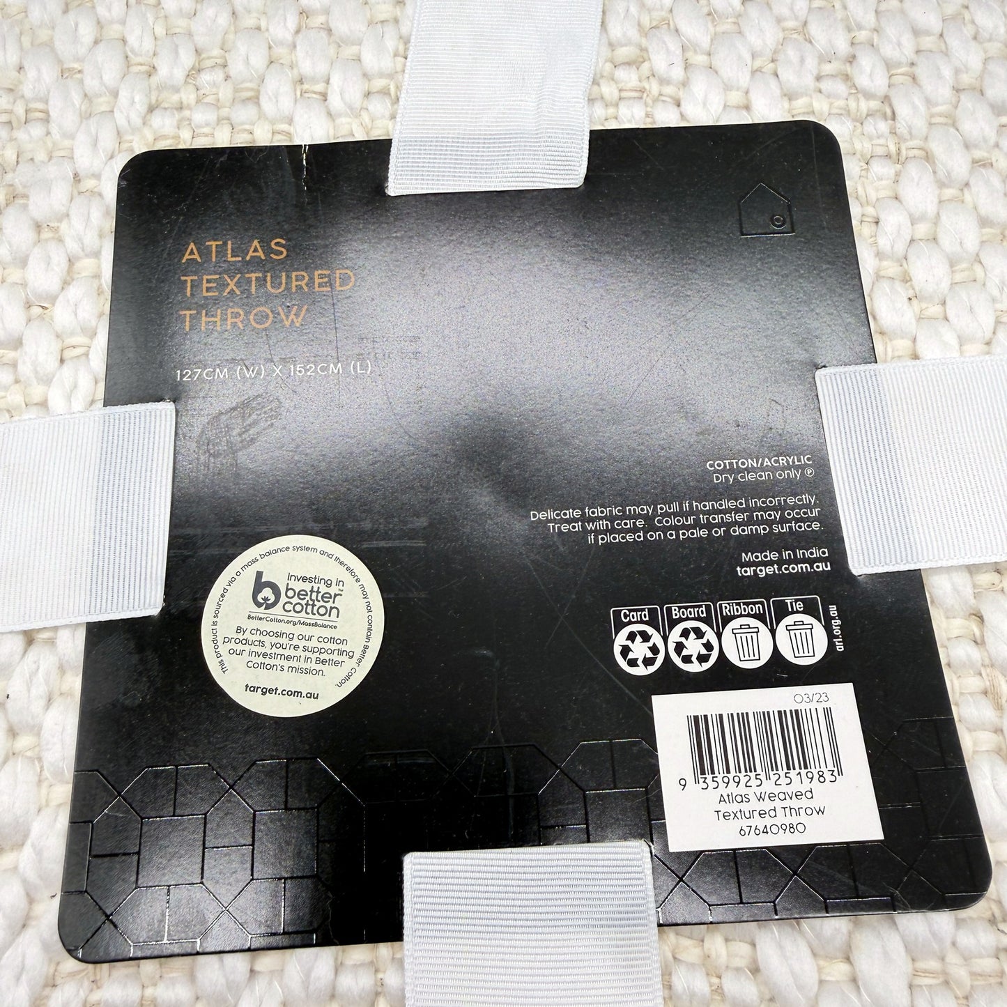 Target Atlas Textured Throw Blanket Cozy Soft Plush Cream/White 127 x 152cm NEW