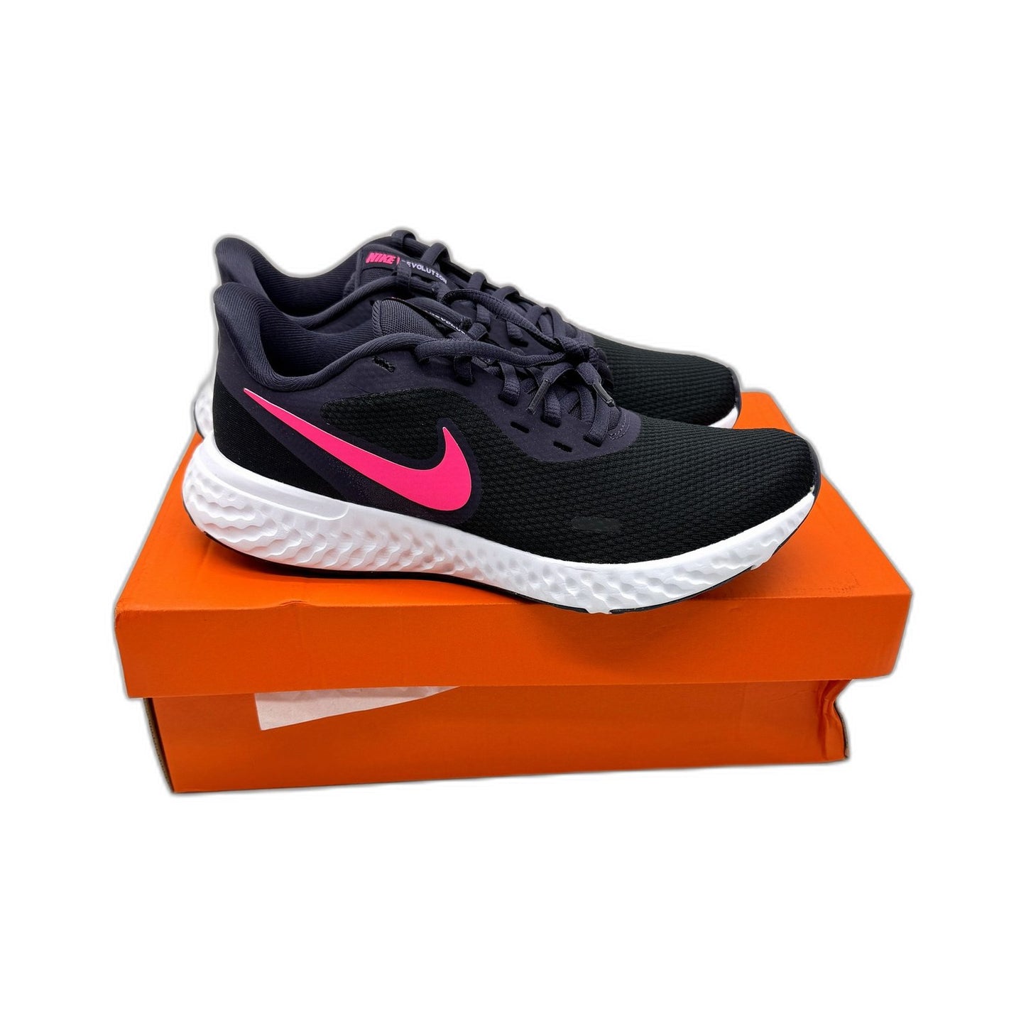 Nike Revolution 5 Black/Hyper Pink-Cave Purple Running Shoes Ladies US 8 NEW