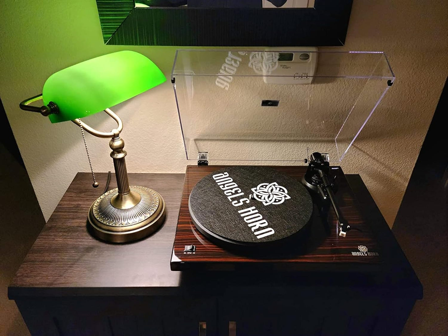 Newrays Green Glass Desk Lamp with Pull Chain Switch Plug-in Fixture NEW
