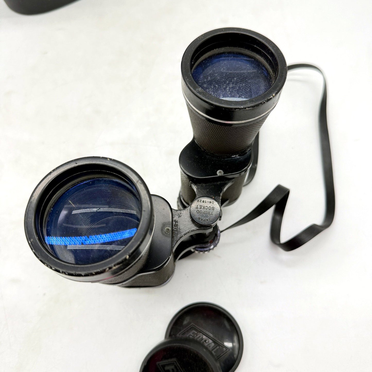 VINTAGE Focal Stream Optics High-Powered Binoculars with Zoom Magnification