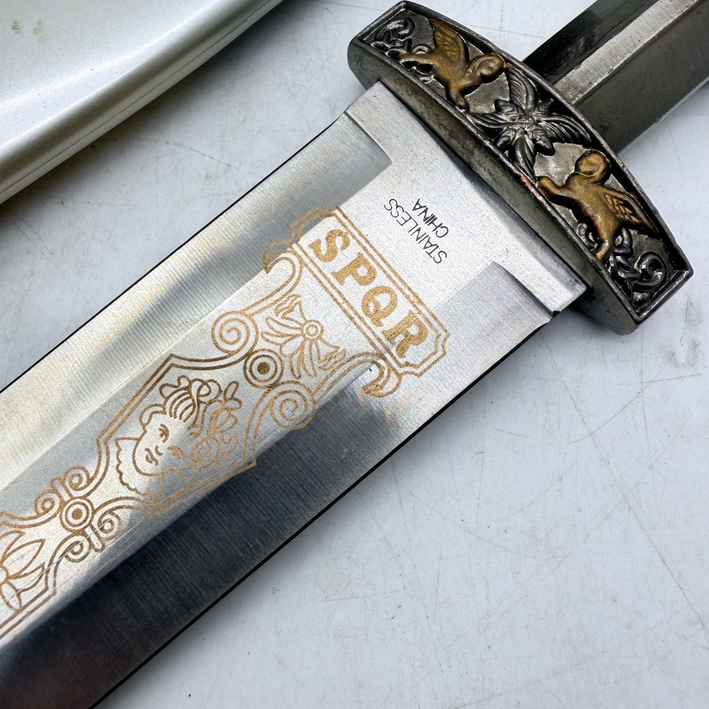 SPQR Decorative Dagger Heavy Metal Stainless Steel Blade With Ornate Sheath