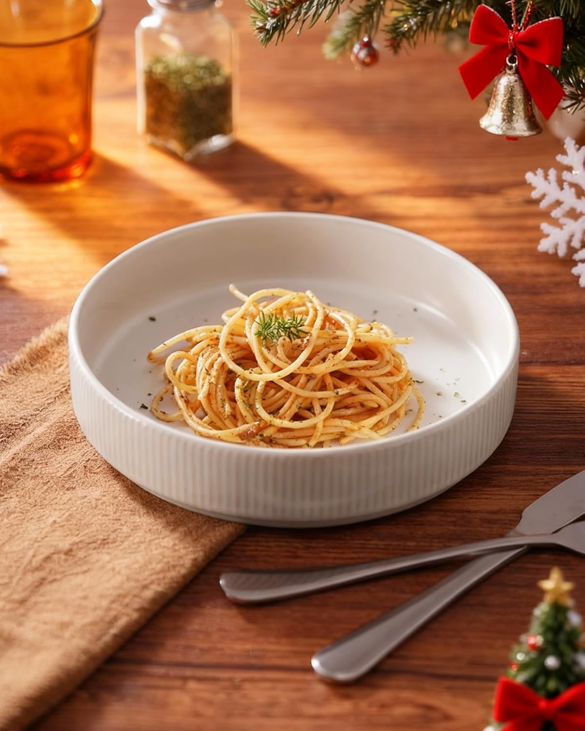 famiware 7.5" Pasta Bowls Set of 4 Salad Stoneware Ceramic Star-Matte White NEW