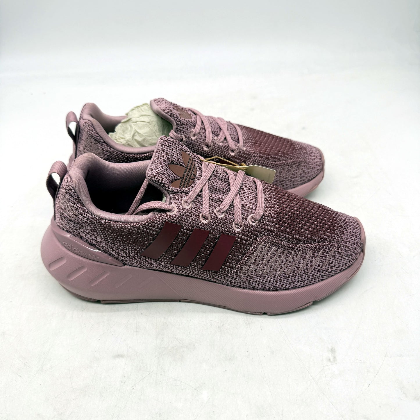 adidas Womens Swift Run 22 Lightweight Mauve Running Shoes Size US 6 NEW
