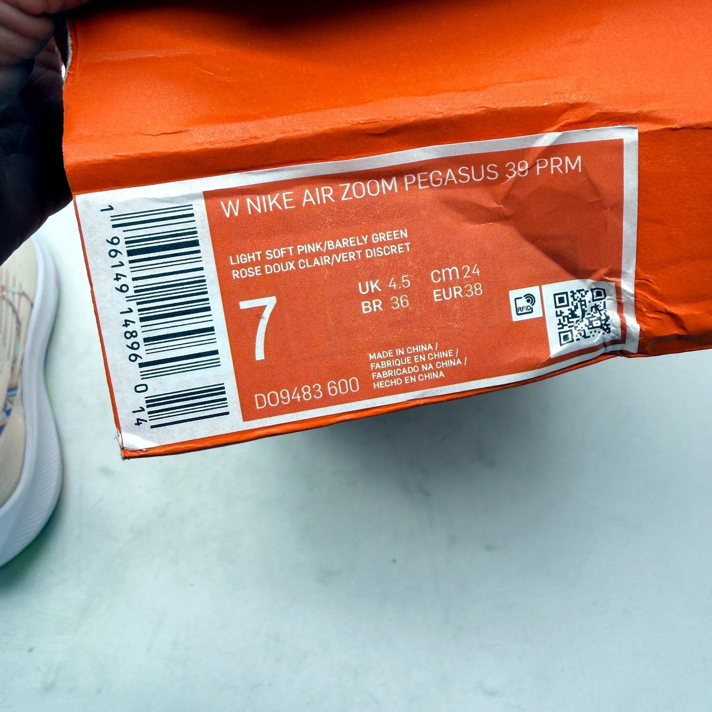 Nike Womens Air Zoom Pegasus 36 PRM Lightweight Running Shoes Soft Pink US 7 NEW