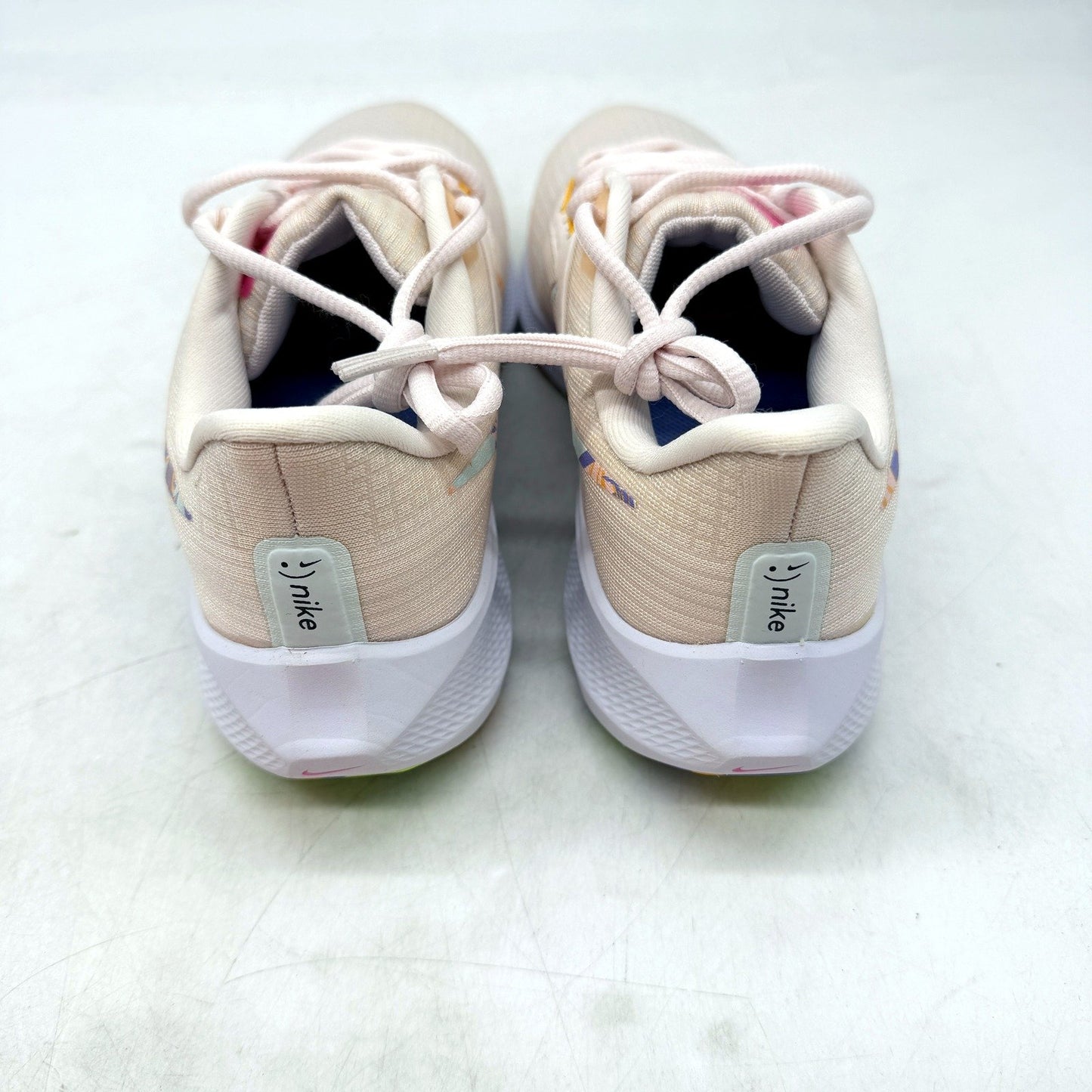 Nike Womens Air Zoom Pegasus 36 PRM Lightweight Running Shoes Soft Pink US 7 NEW
