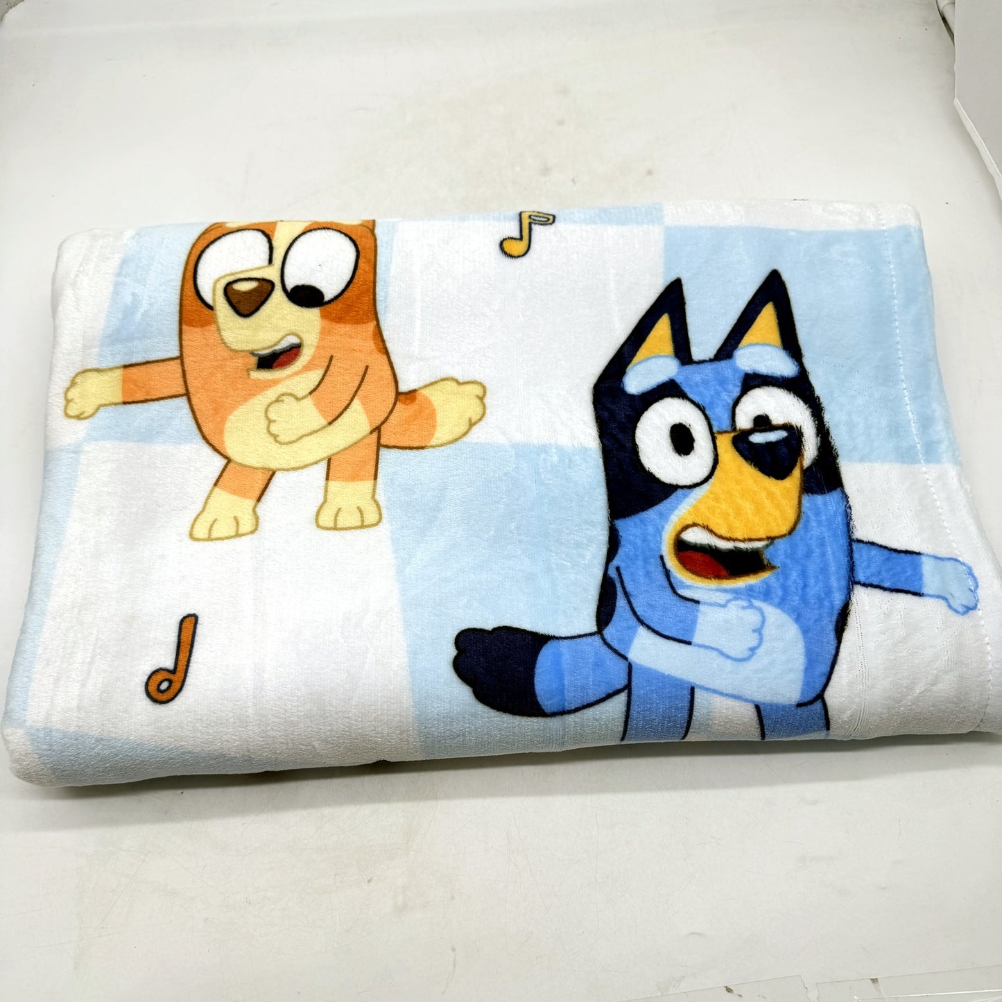 Bluey & Friends Character Blue Orange Plush Soft Childrens Throw Blanket NEW
