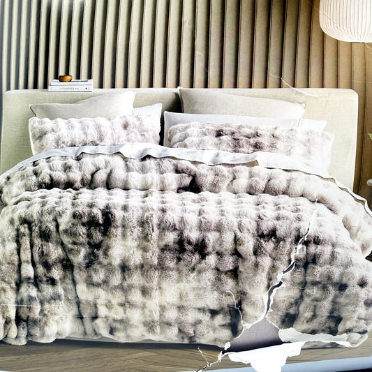 Soft & Luxurious Faux Fur Quilt Cover Set Textured Bedding Cream & Tan QUEEN NEW