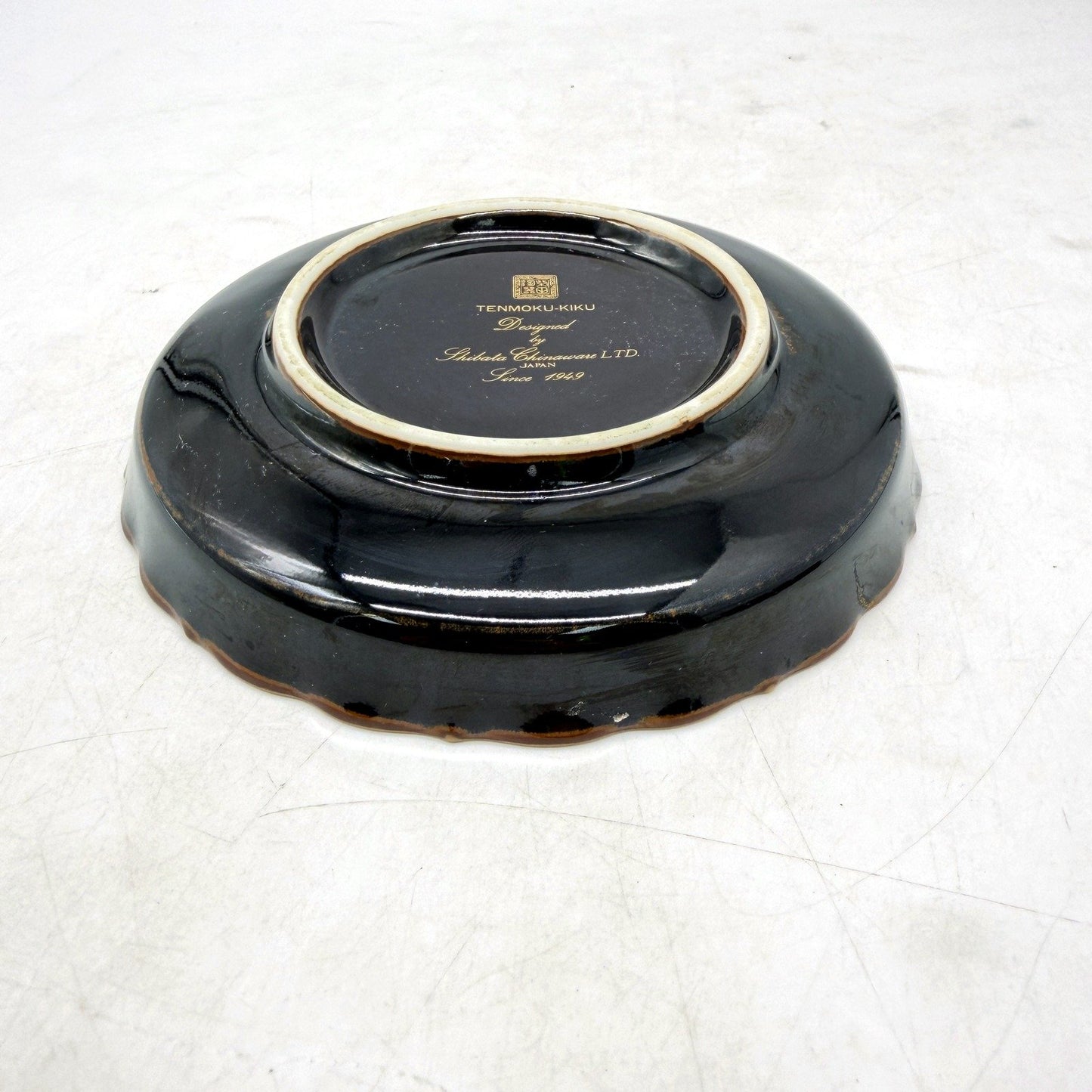 Tenmoku-Kiku Black Decorative Plate Vintage Japanese Ceramic Floral Design
