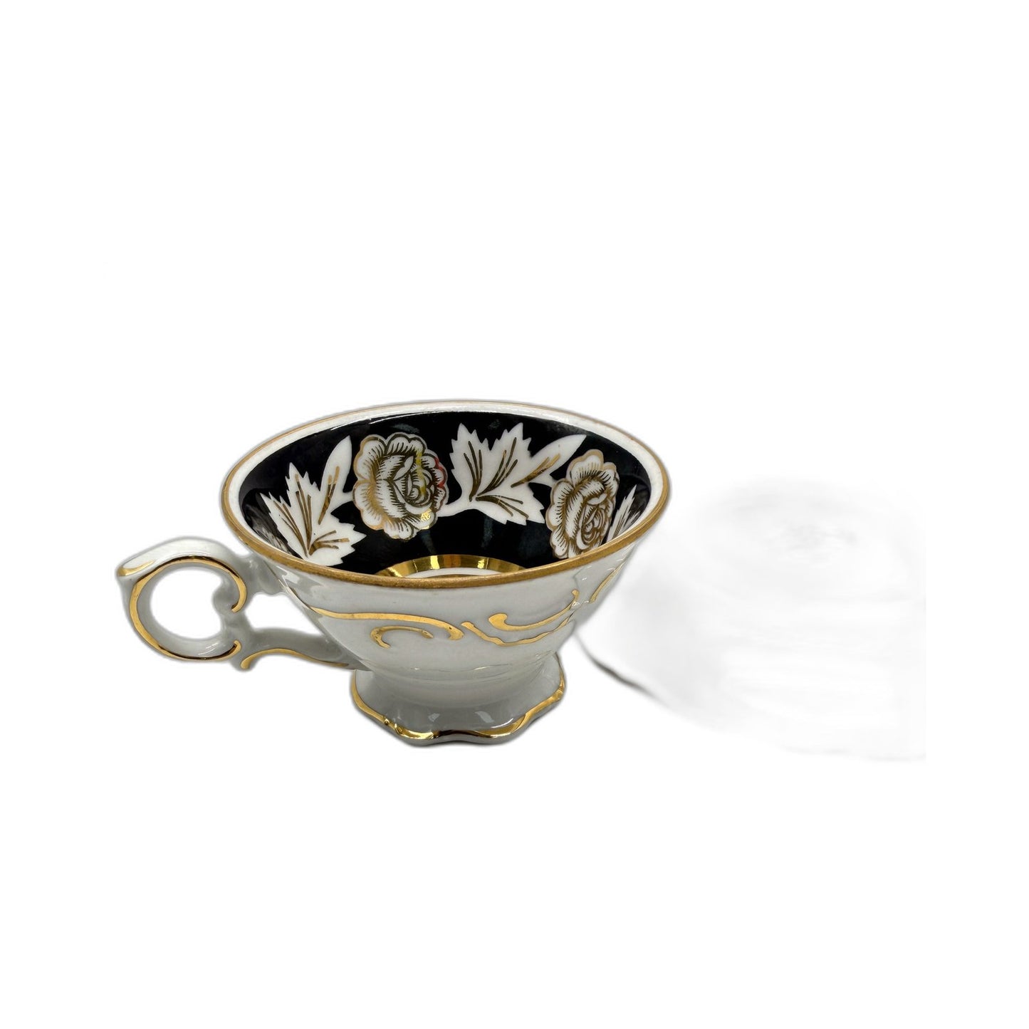 Bavaria Germany Maria Theresa Fine Porcelain 4 Expresso Cup & 6 Saucers Set