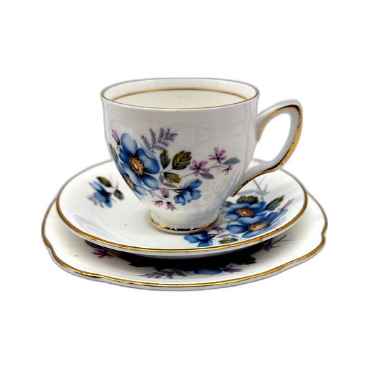 VINTAGE Duchess 3 Piece Bone China Made In England Floral Tea Cup and Saucer Set