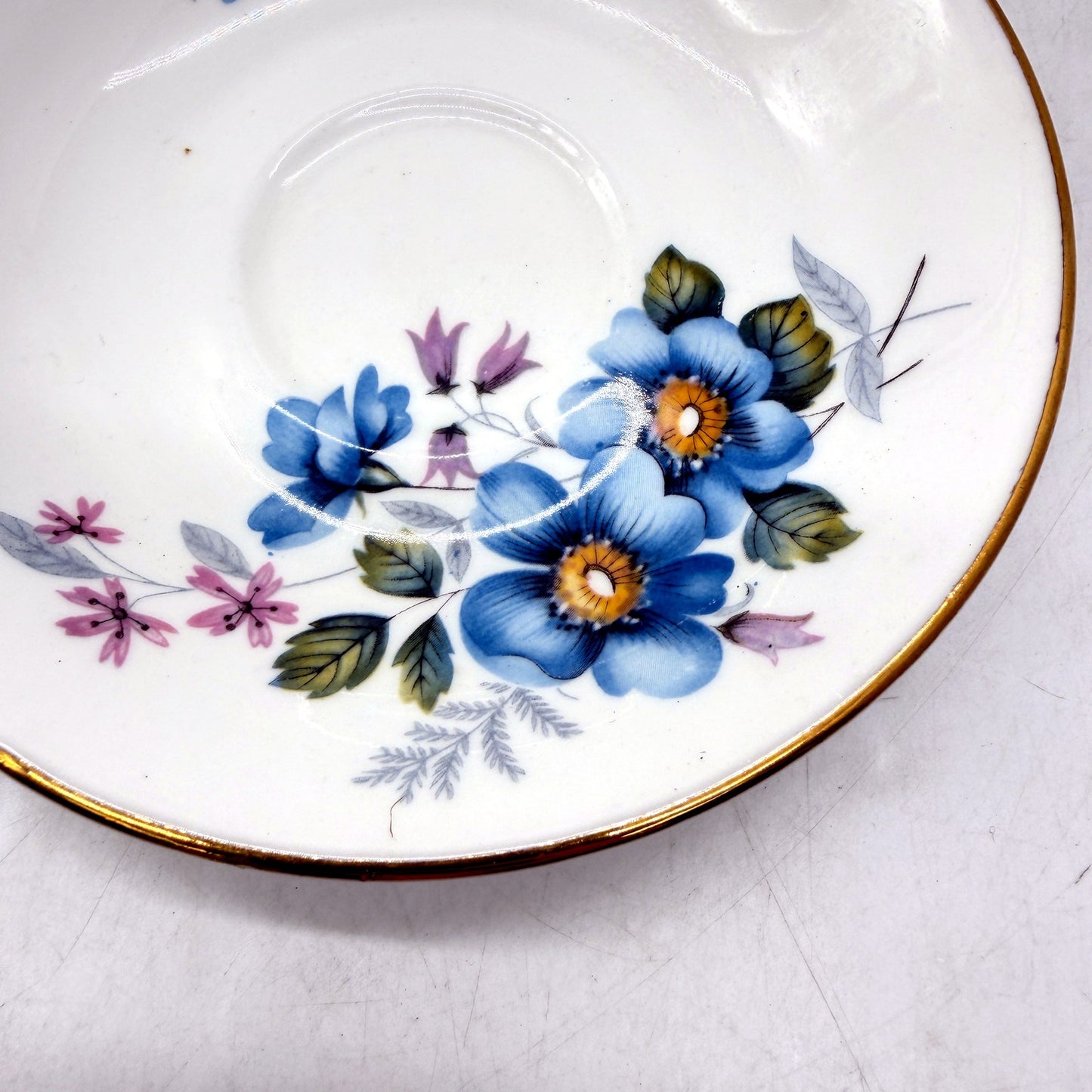 VINTAGE Duchess 3 Piece Bone China Made In England Floral Tea Cup and Saucer Set