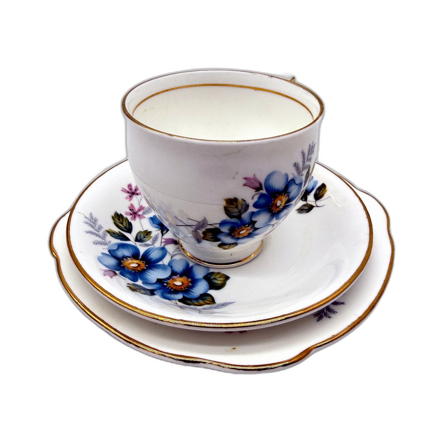 VINTAGE Duchess 3 Piece Bone China Made In England Floral Tea Cup and Saucer Set