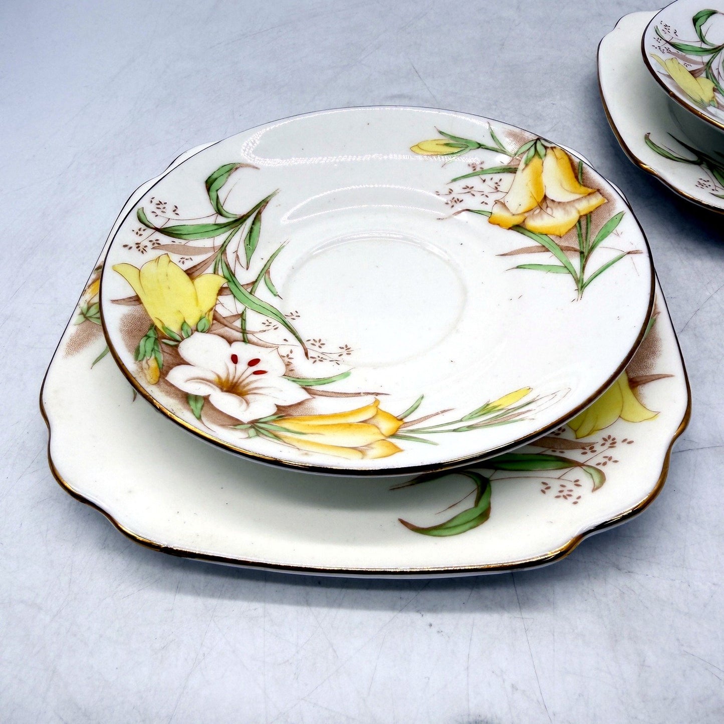 VINTAGE 4Piece Bell England Fine Bone China Saucer Set Floral White & Yellow